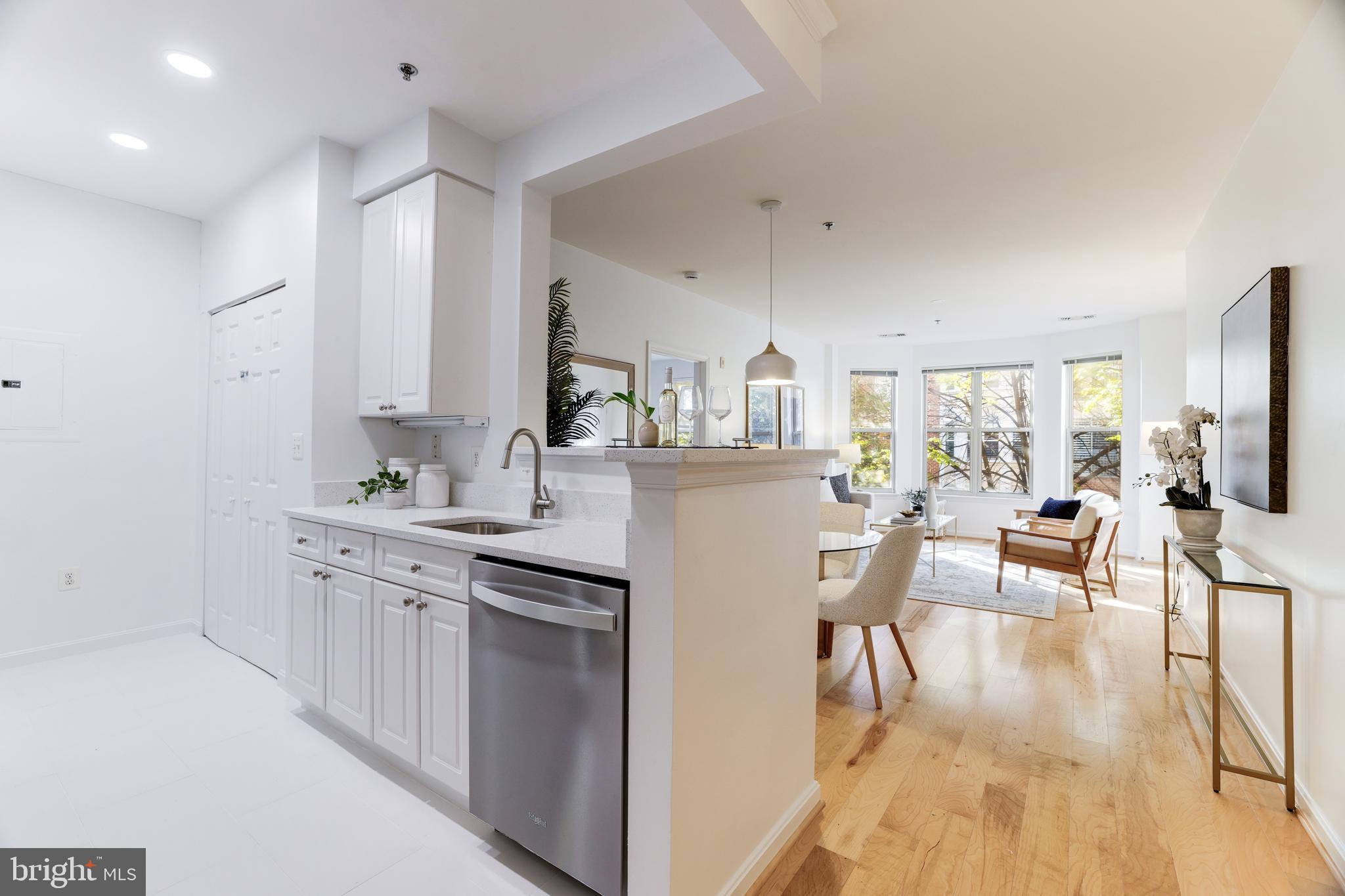 STRATFORD CONDOMINIUMS - Residential