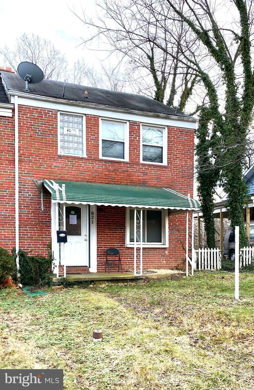 **UPDATE: OFFERS MUST BE SUBMITTED BY MONDAY, JANUARY 29TH AT 6PM**
Investors and handy buyers! This end unit gem is just waiting for the right person to recognize how unique of a property it is, and bring out its full potential. A perfect option to add to your portfolio, or create your own sanctuary. 

812 Bradhurst Rd. has one of the largest lots on the block. Because it's an end unit, there is a also private side yard with concrete steps that provides a bit of a secret garden element connecting the front yard to the back. Speaking of the back yard, let's take a moment to appreciate the fact that this property backs up to the green open space and trees of Dewees Park! No need to worry about seeing into your "across the alley" neighbor's window while you're trying to enjoy your morning coffee or have a BBQ out back. Instead, your view is nature. A nice wide alley is also present, and the backyard can be accessed this way as well.

The interior needs a major overhaul, but the top level features 3 bedrooms with big windows that let in plenty of light, and a full bath. The main floor area has a living, dining and kitchen space. The basement features wide stairs, a walkout door to the backyard, and the potential to add a 4th bedroom or bonus living space.

Located on a charming block just minutes away from York Rd., Belvedere Square, transportation, and all the amenities North Baltimore has to offer. Schedule your showing and see for yourself! **No assignment contracts. **Sale is contingent upon court approval of accepted offer; process may take up to 30 days.**