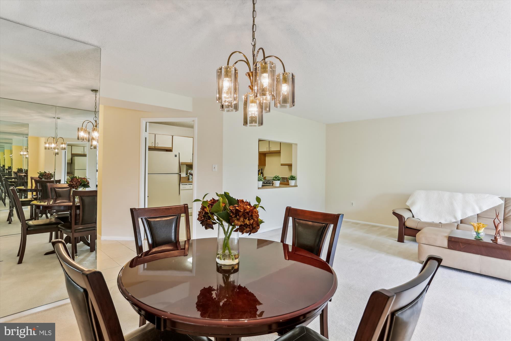 LEISURE WORLD - Residential