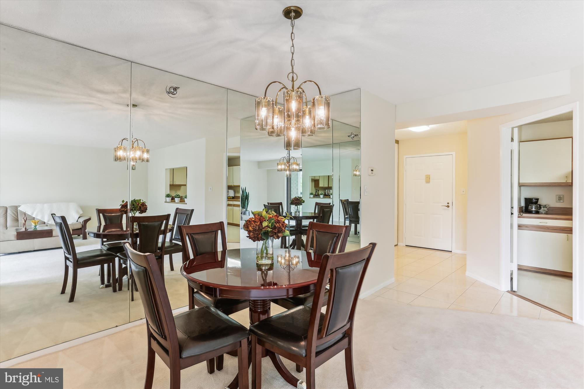 LEISURE WORLD - Residential