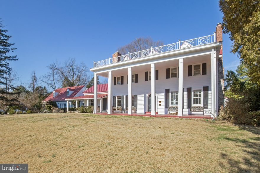 RARE OPPORTUNITY: HISTORICALLY REGISTER OAK HILL MANSION>WELL MAINTAINED AND AMAZING CHARACTER>OVER 2.6 ACRES ON PRIVATE LOT BOASTING 200+YR OLD BOXWOODS AND HIDDEN TREASURES>PRES. T. JEFFERSON LODGED HERE 4 TIMES IN ROUTE TO MONTICELLO>MODERN KITCHEN AND PRIVATE APARTMENT OVER 2 CAR GARAGE W/BATHROOM>GORGEOUS ENGLISH GARDEN>PROFESSIONAL PICTURES COMING SOON