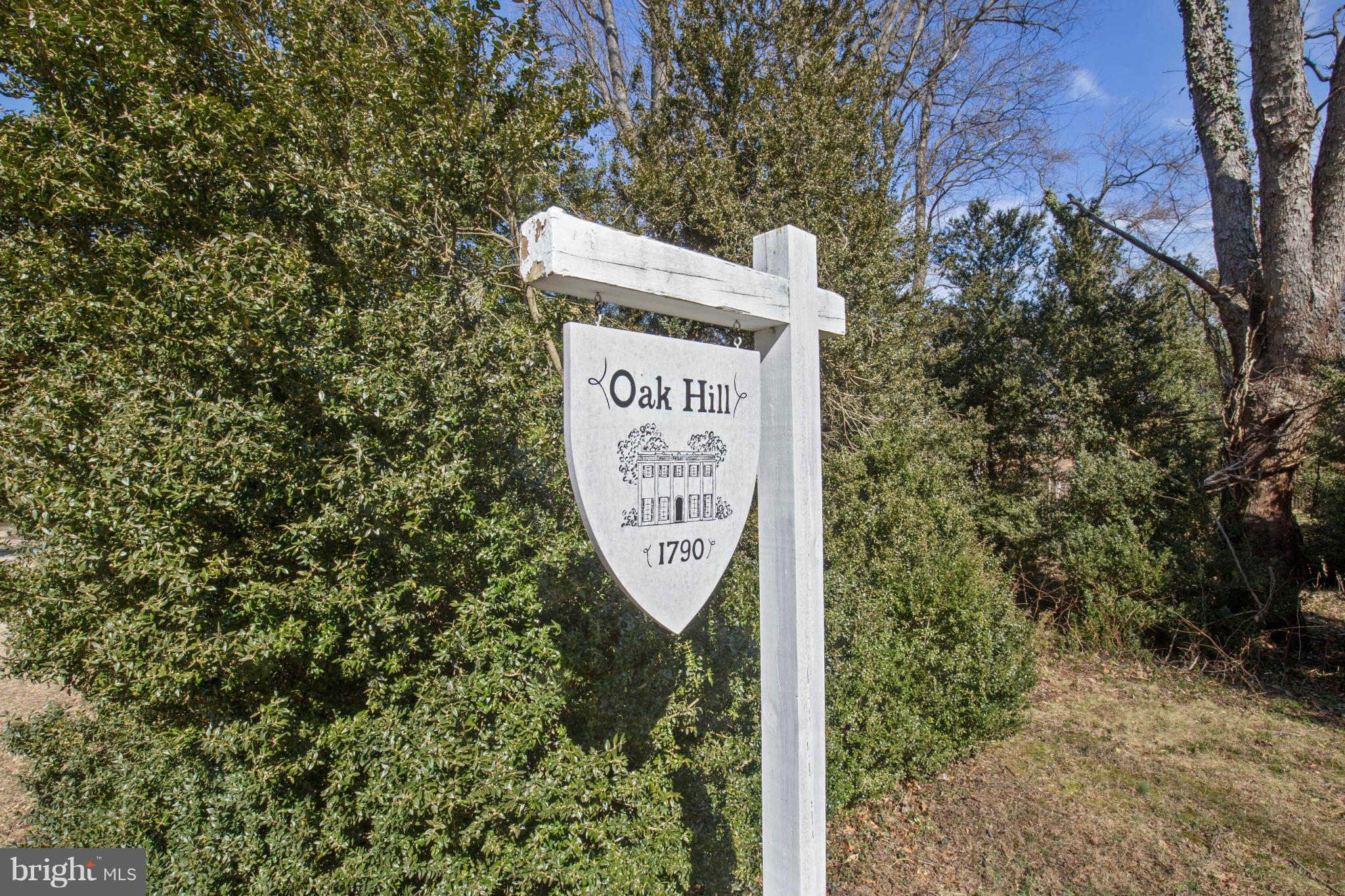 OAK HILL - Residential