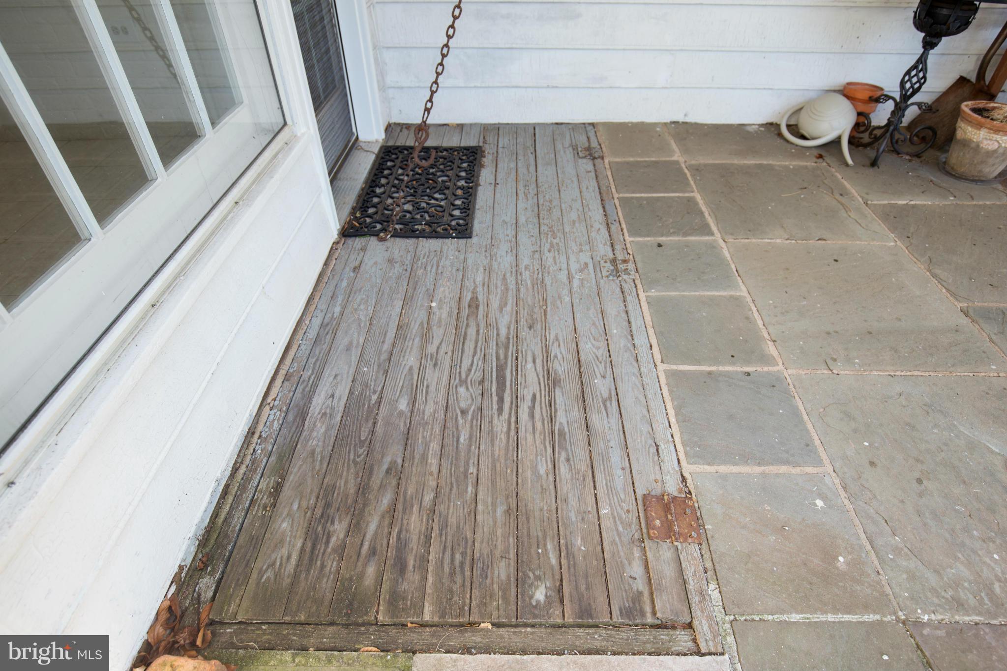 OAK HILL - Residential