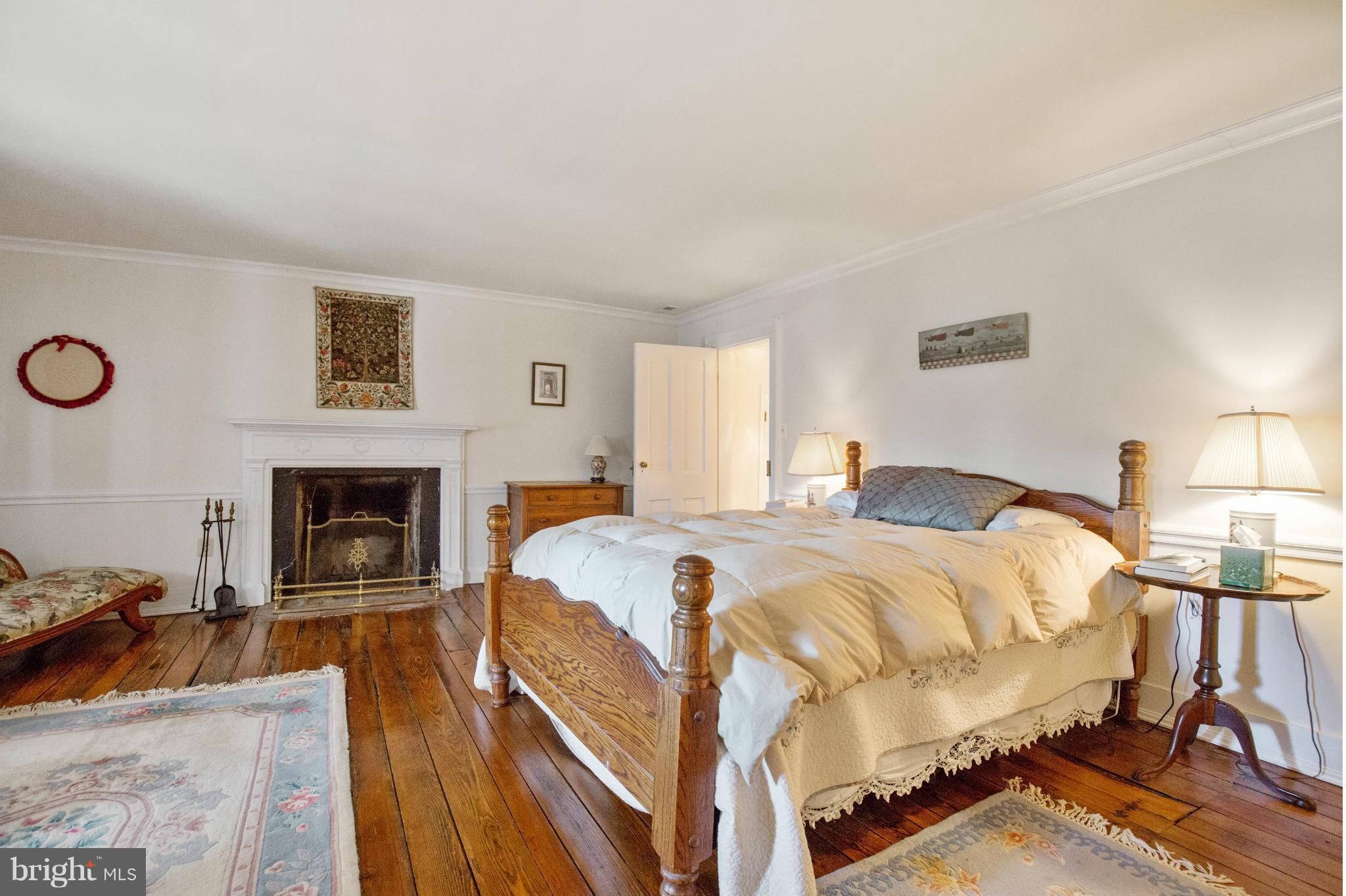 OAK HILL - Residential