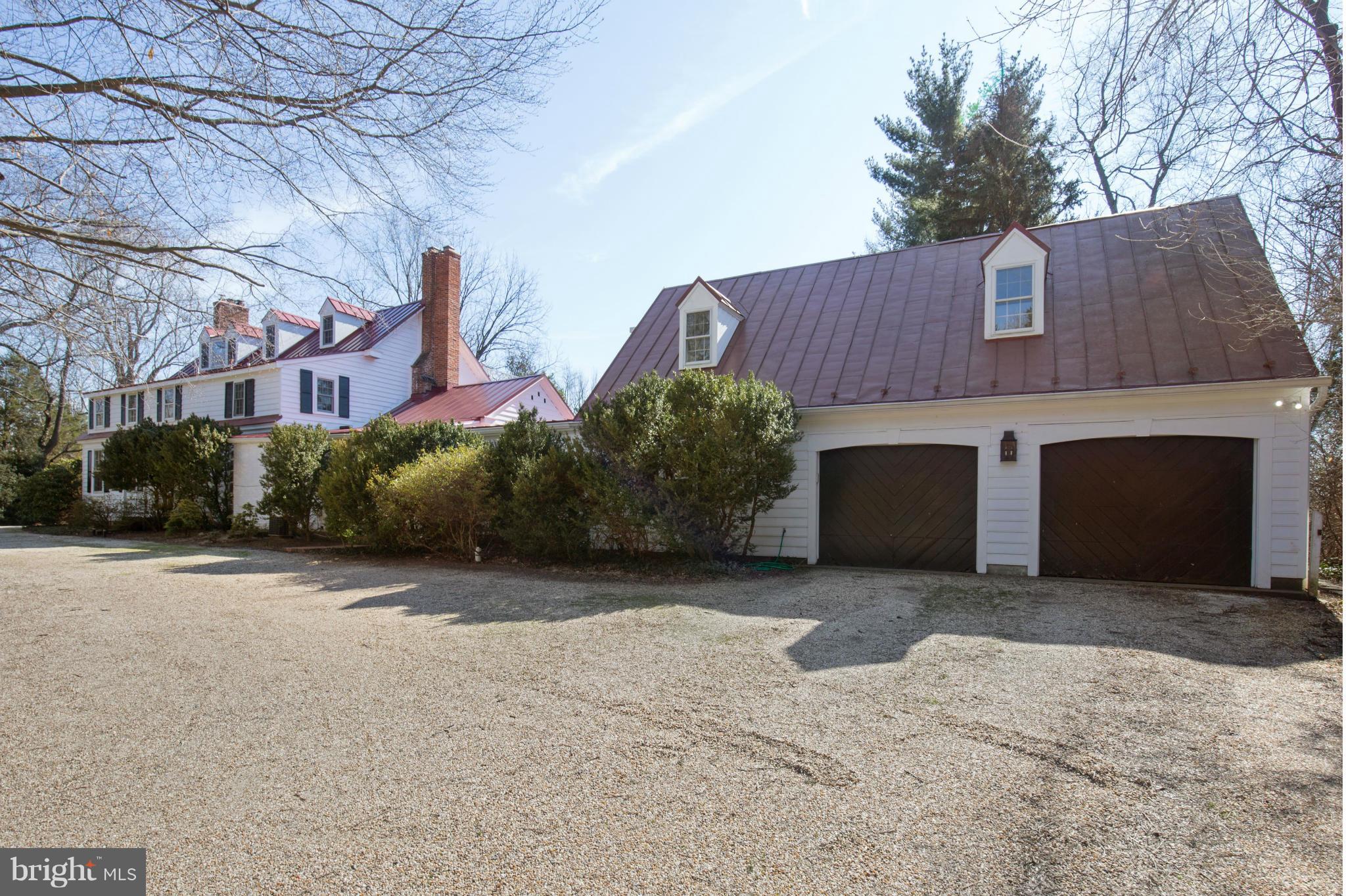 OAK HILL - Residential