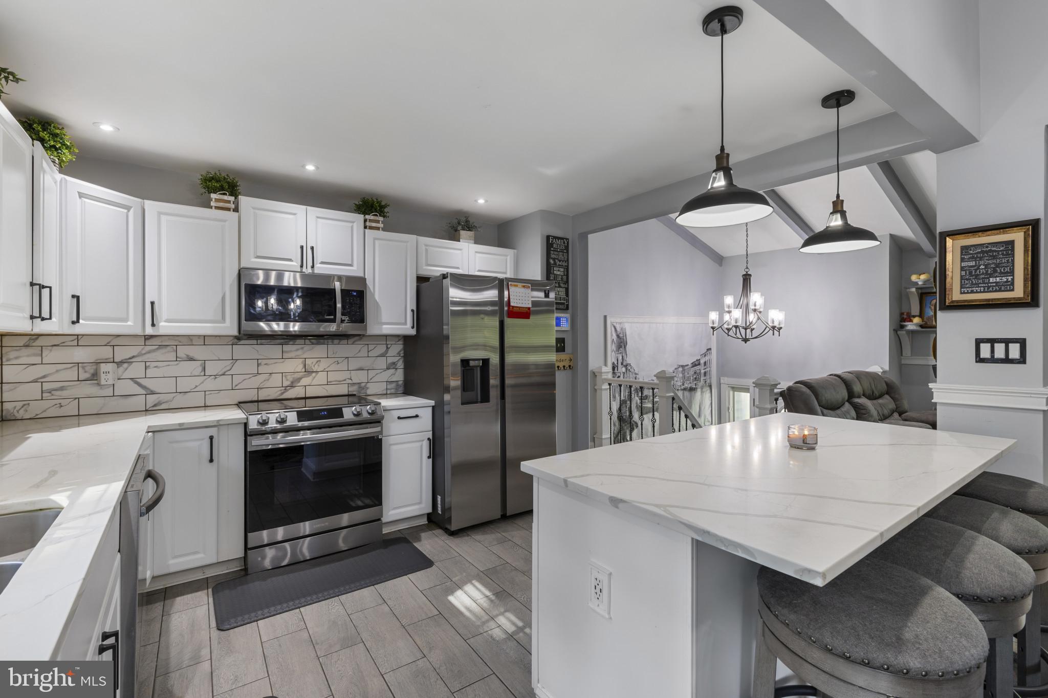 OAKLAND MILLS - Residential