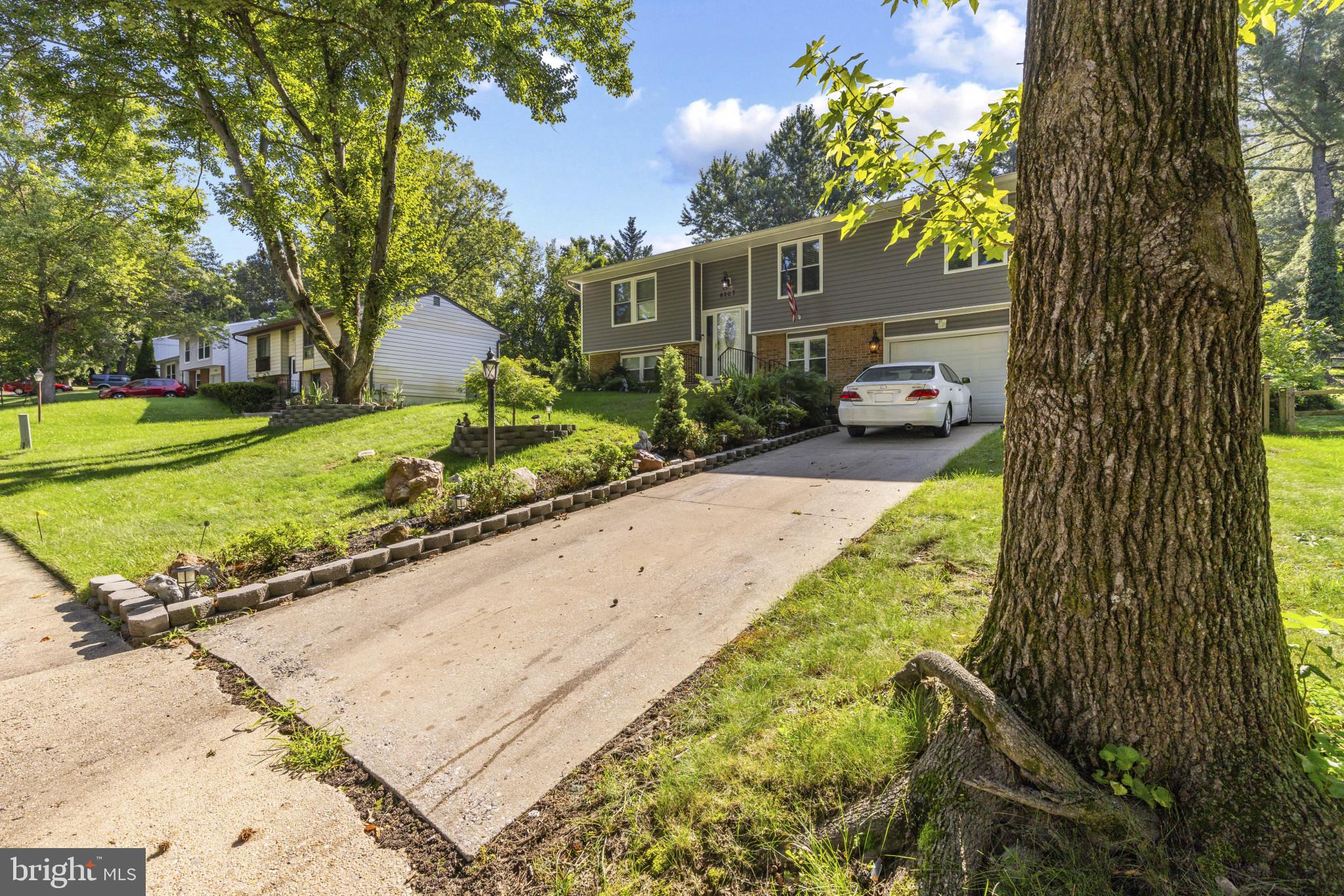 OAKLAND MILLS - Residential