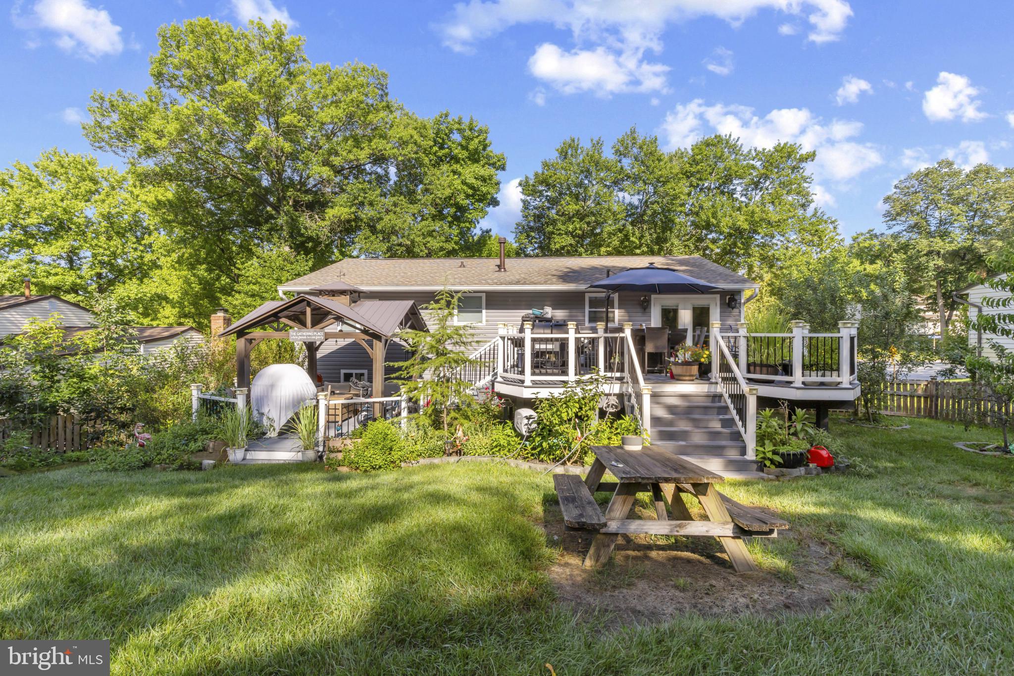 OAKLAND MILLS - Residential