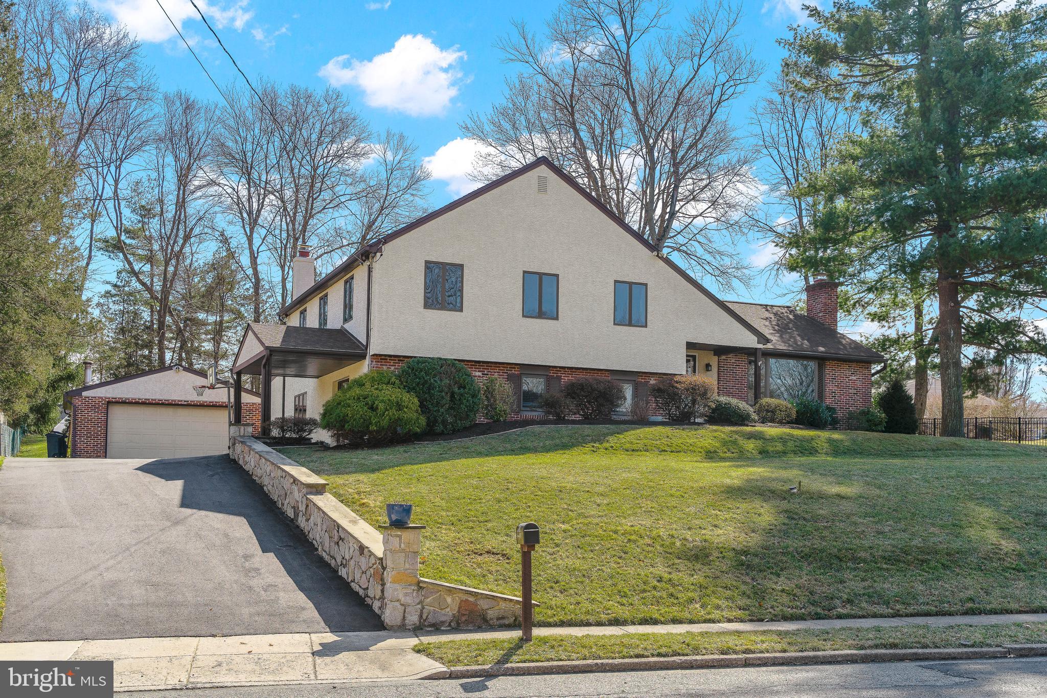 FOXCROFT - Residential