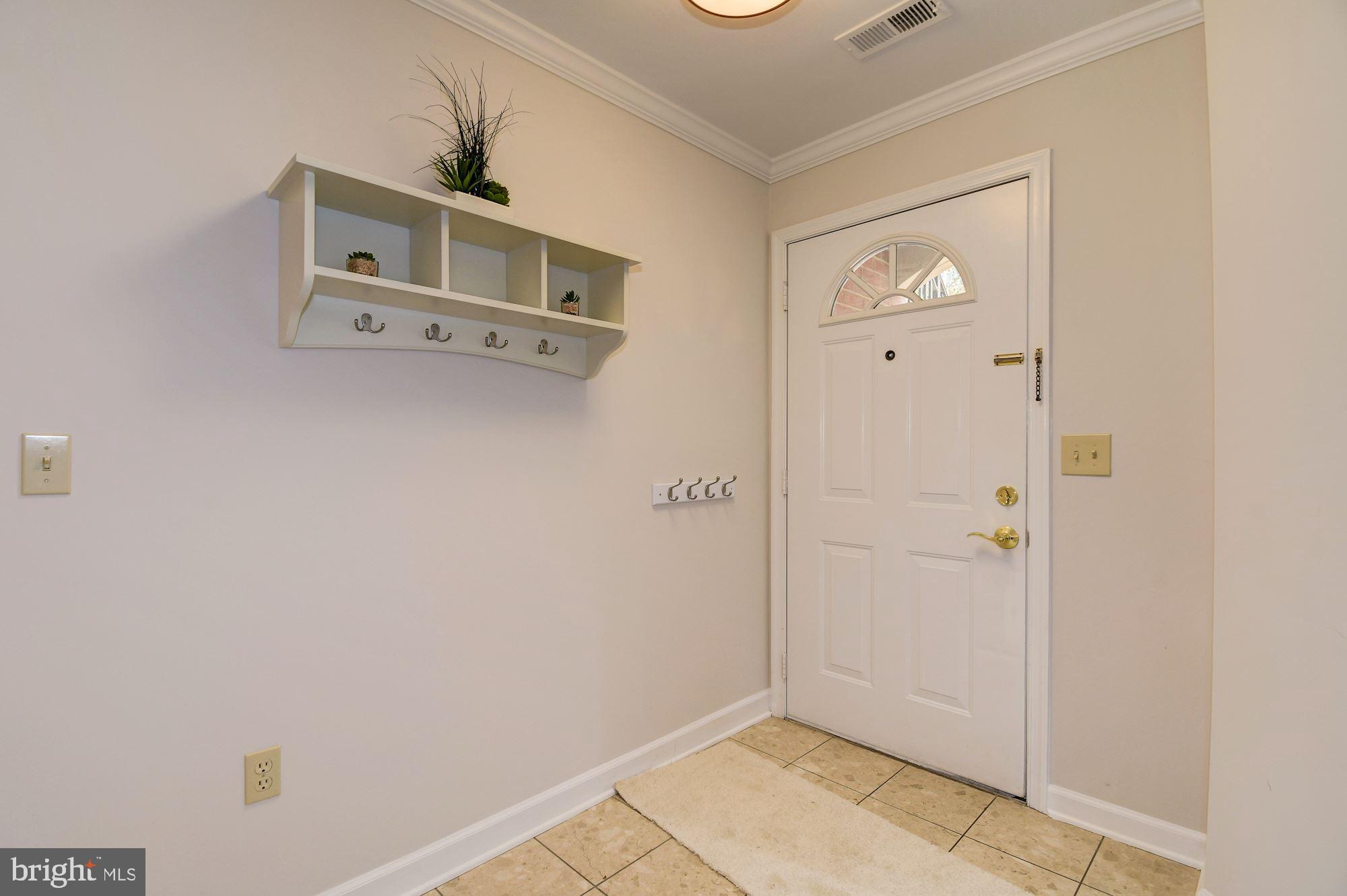 FALLS STATION - Residential Lease