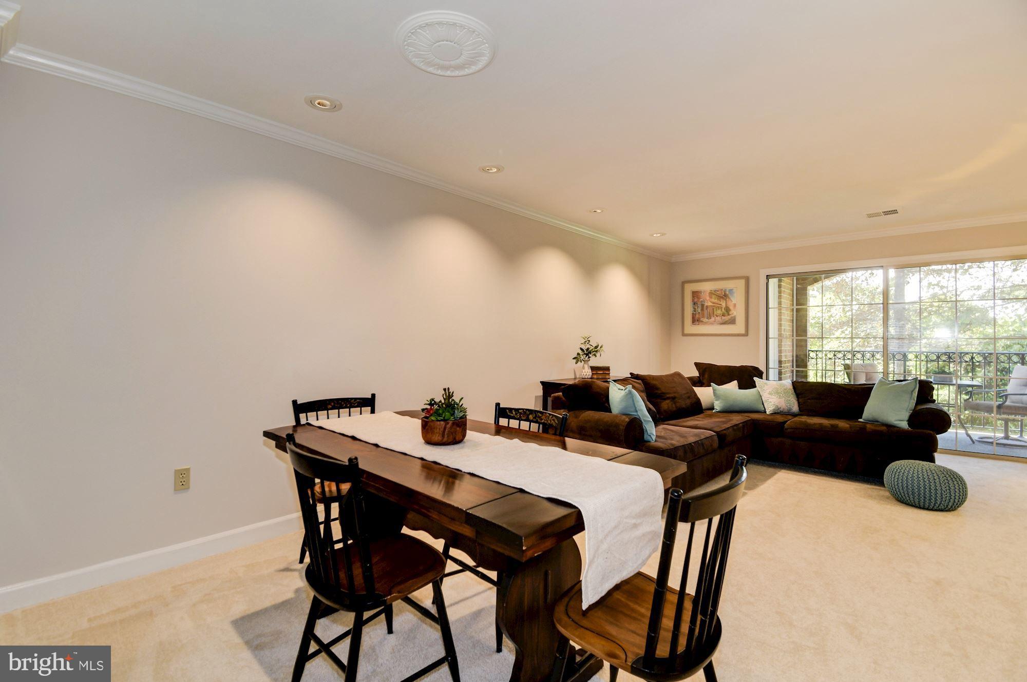 FALLS STATION - Residential Lease