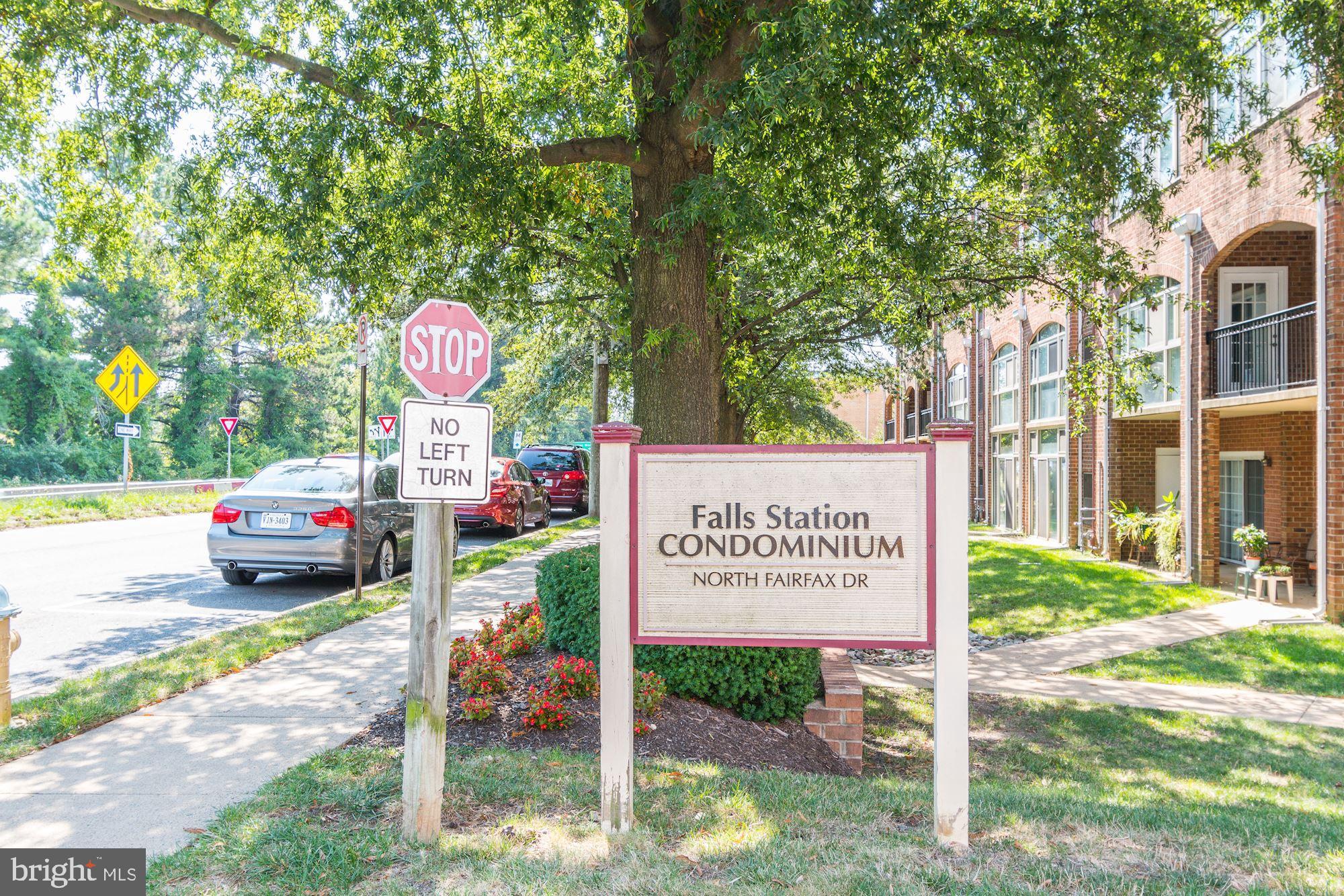 FALLS STATION - Residential Lease