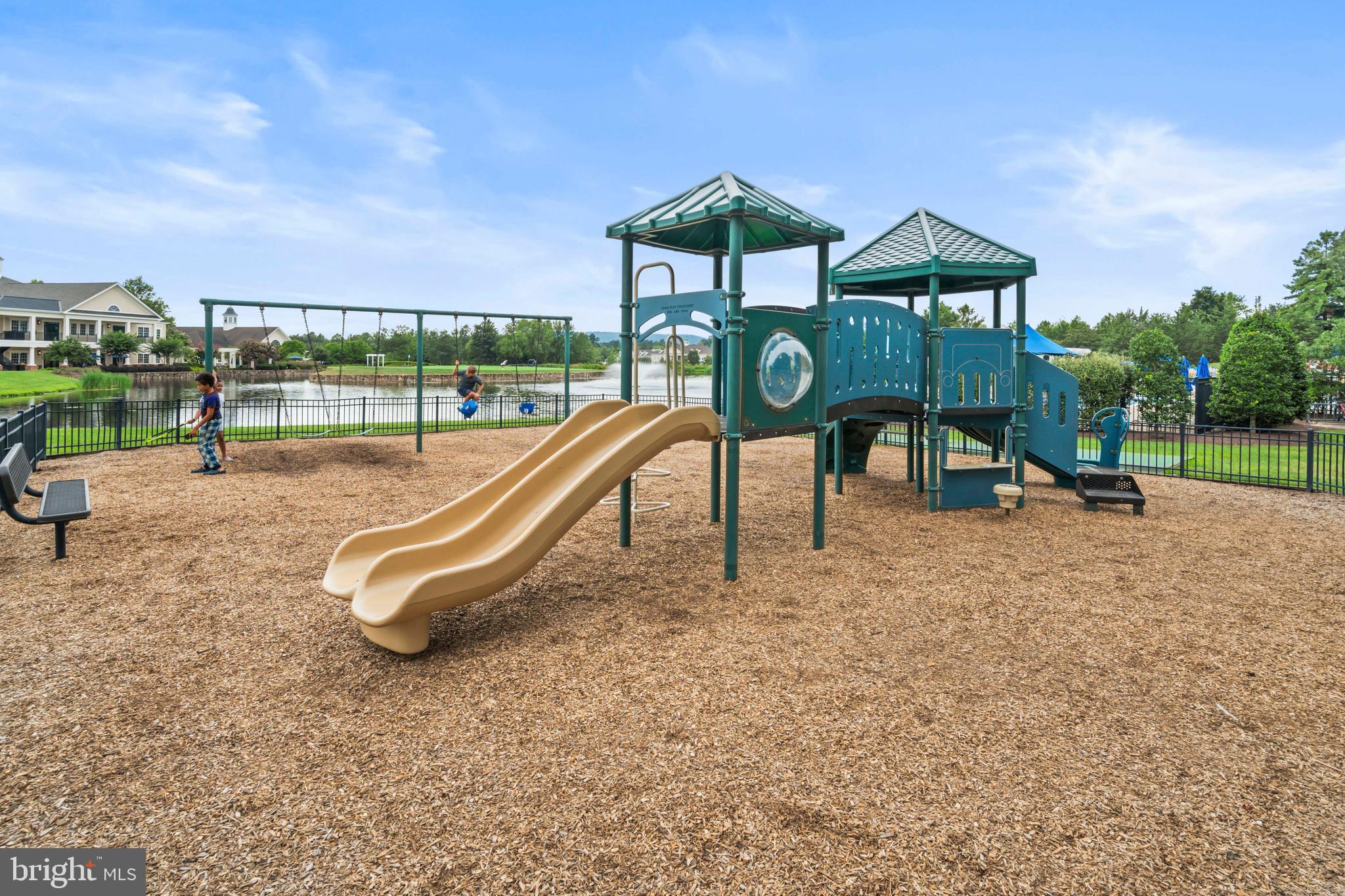 DOMINION VALLEY COUNTRY CLUB - Residential