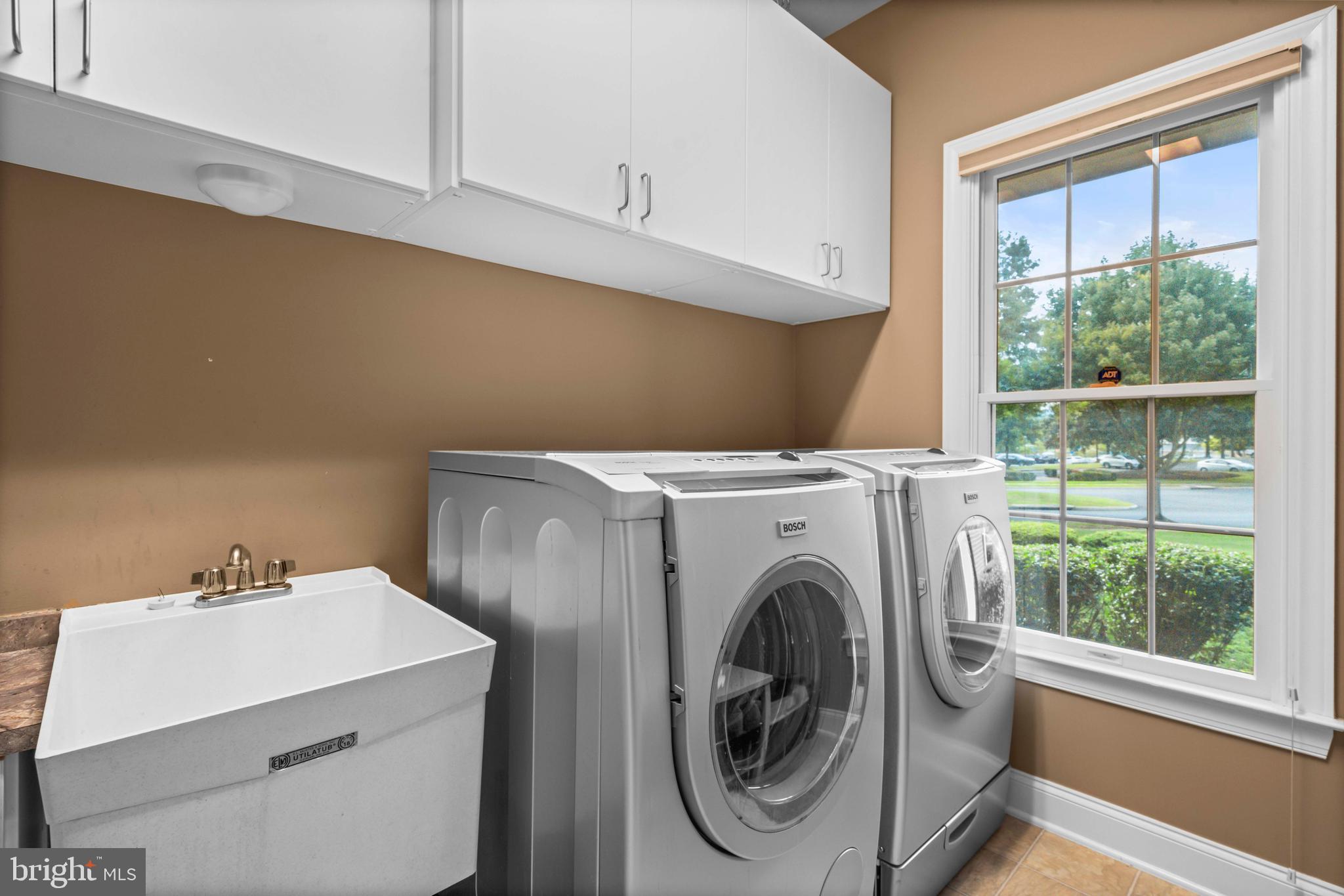 DOMINION VALLEY COUNTRY CLUB - Residential