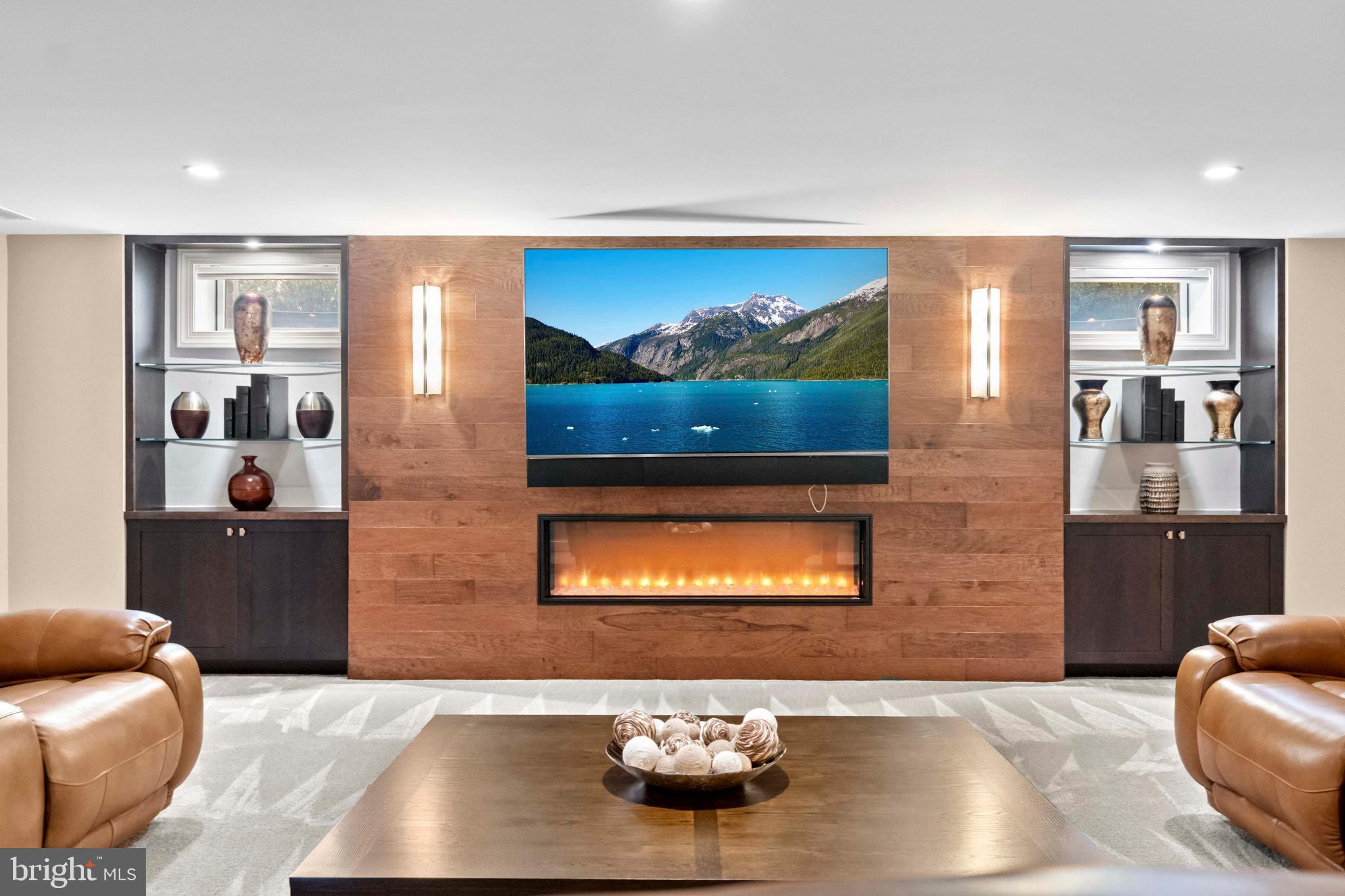 DOMINION VALLEY COUNTRY CLUB - Residential