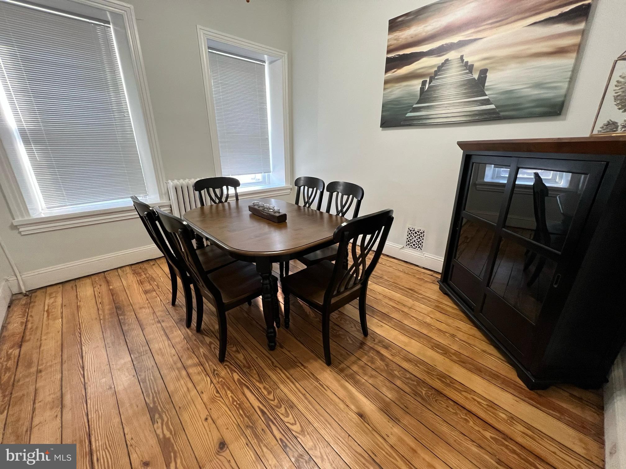 EAST FALLS - Residential Lease