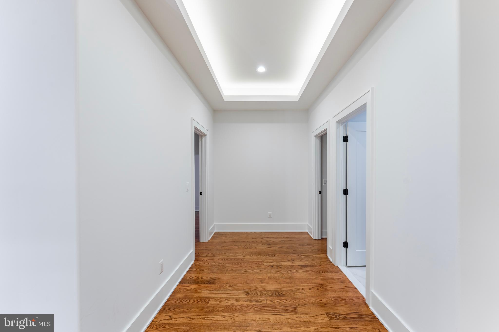 WESTWOOD MANOR - Residential