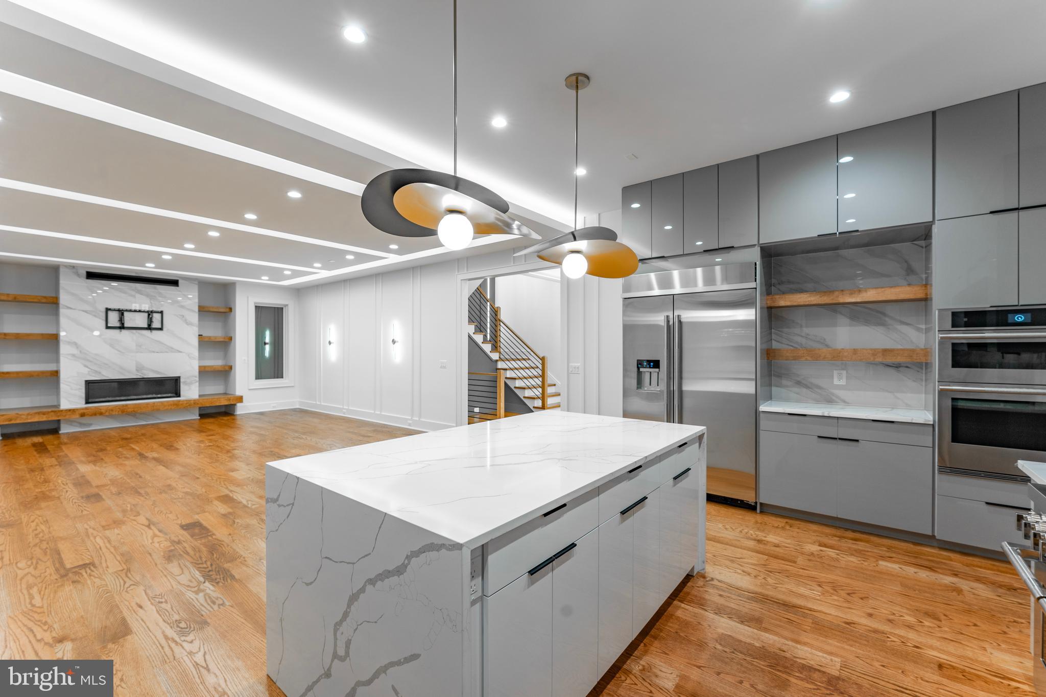 WESTWOOD MANOR - Residential