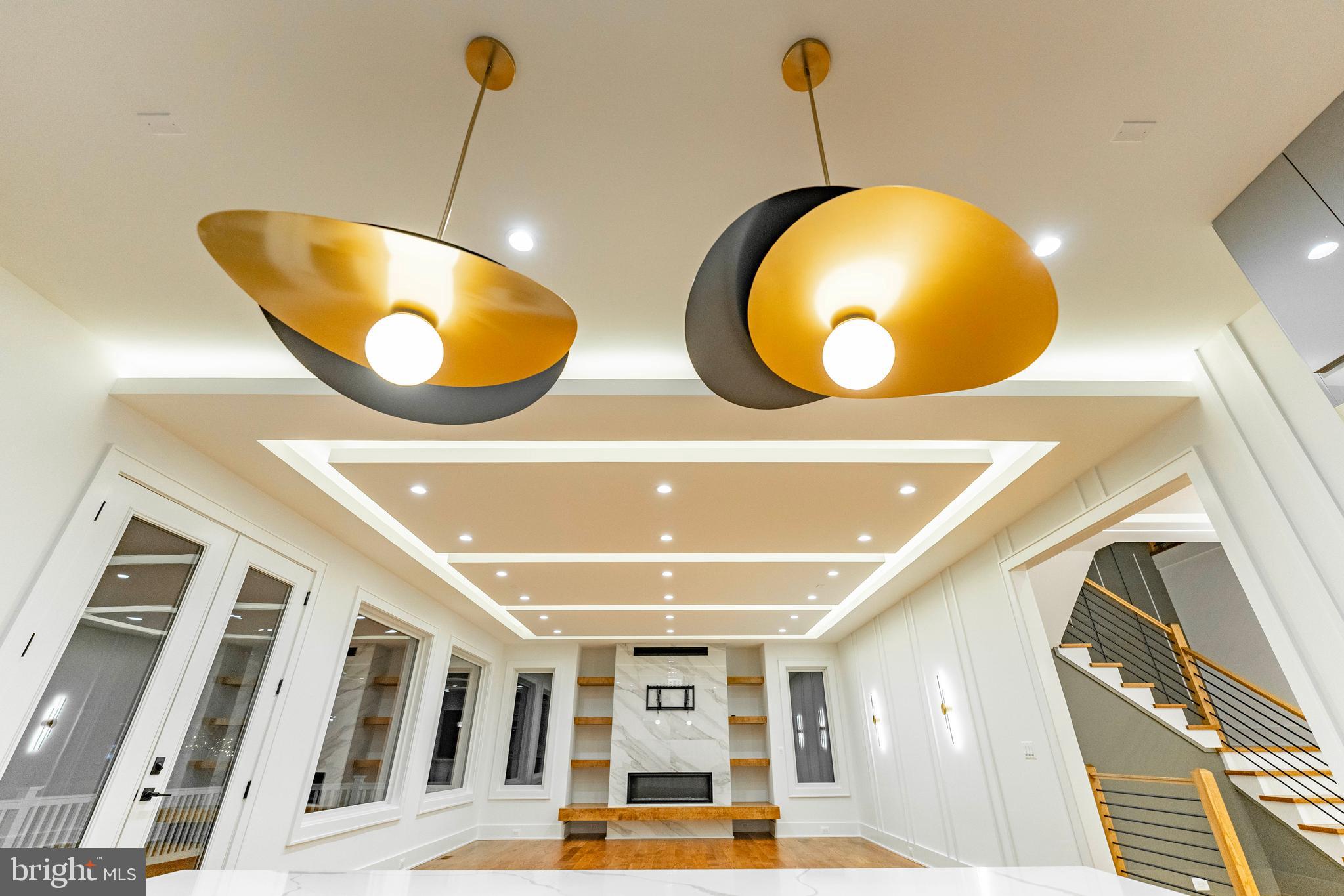 WESTWOOD MANOR - Residential