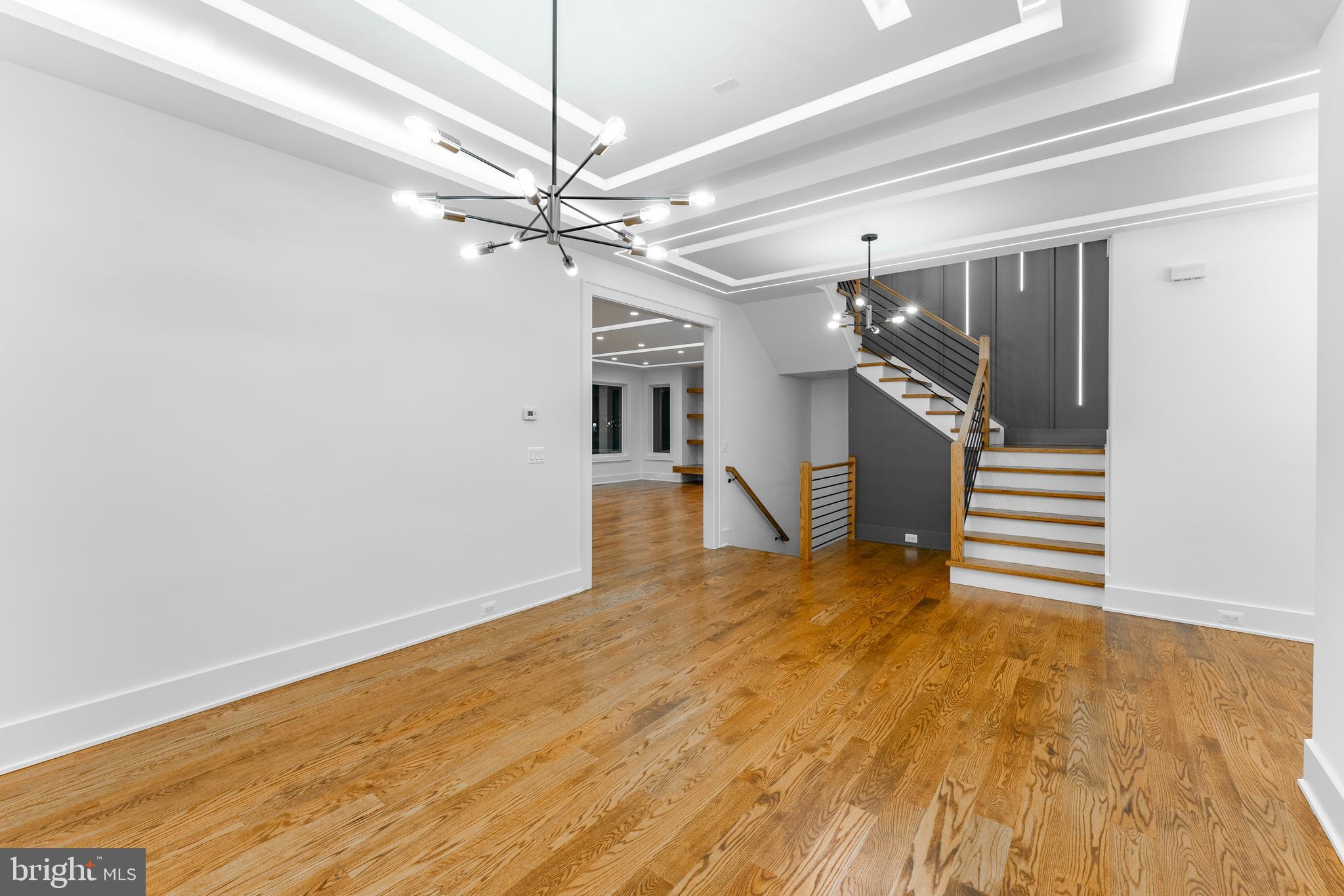 WESTWOOD MANOR - Residential