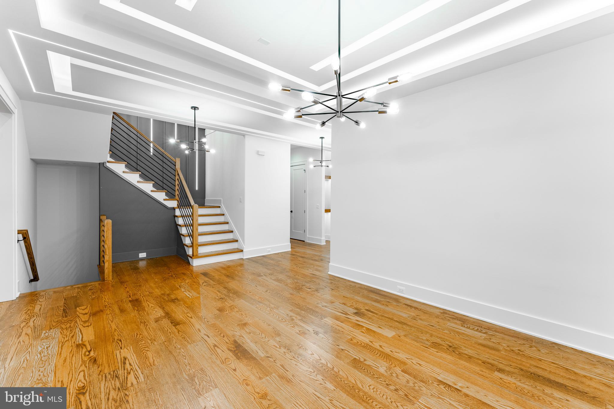 WESTWOOD MANOR - Residential