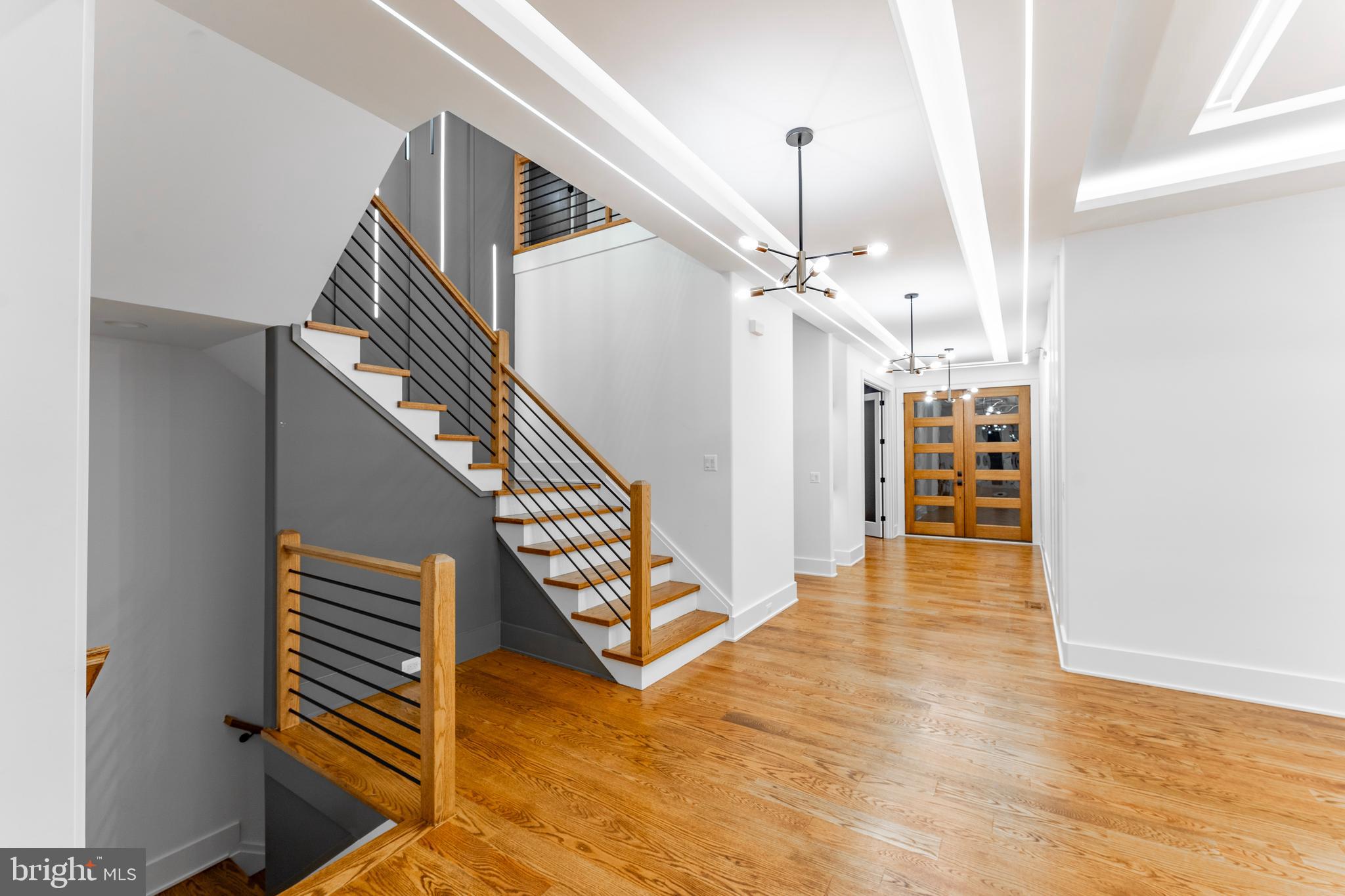 WESTWOOD MANOR - Residential