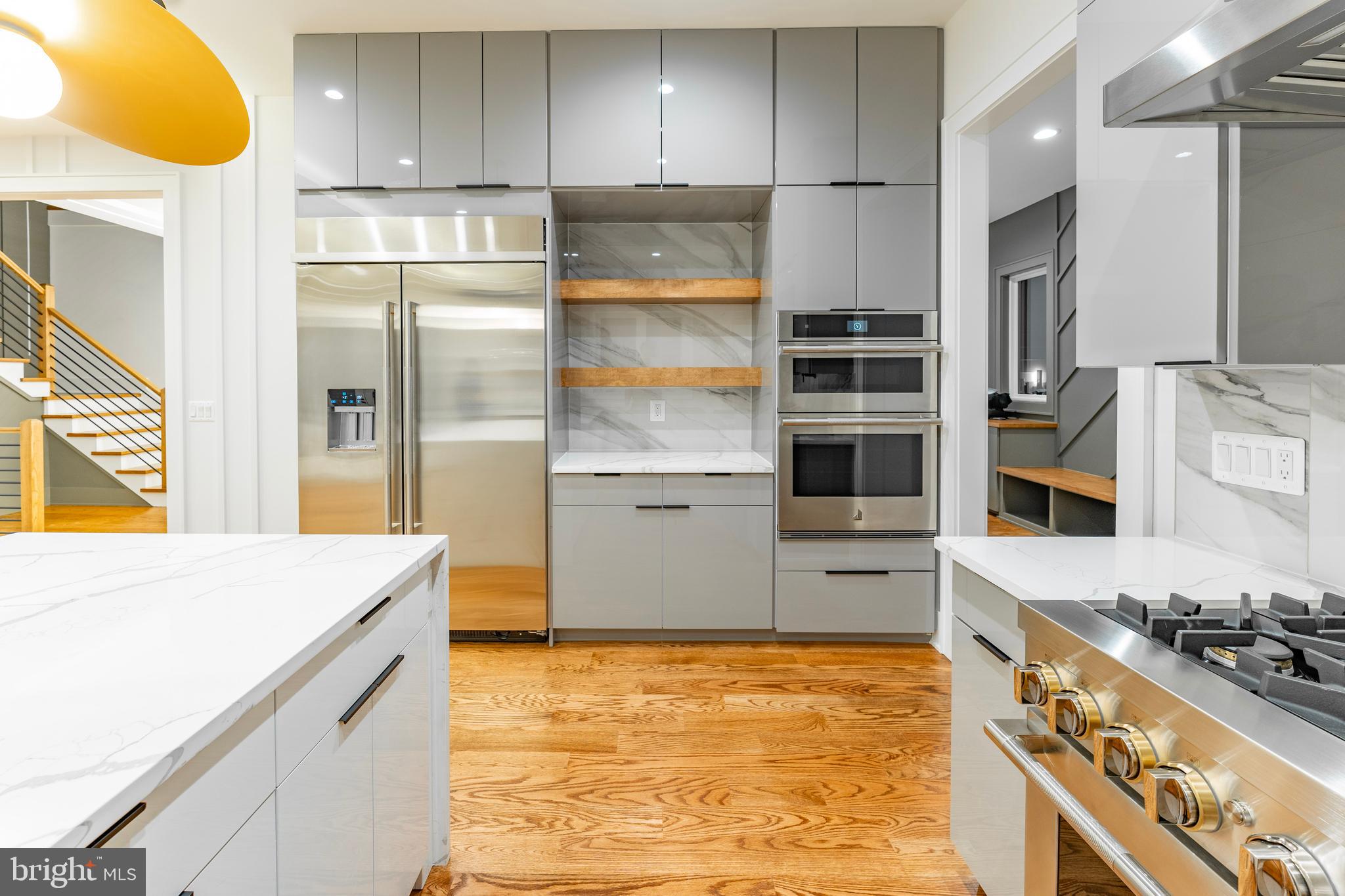 WESTWOOD MANOR - Residential