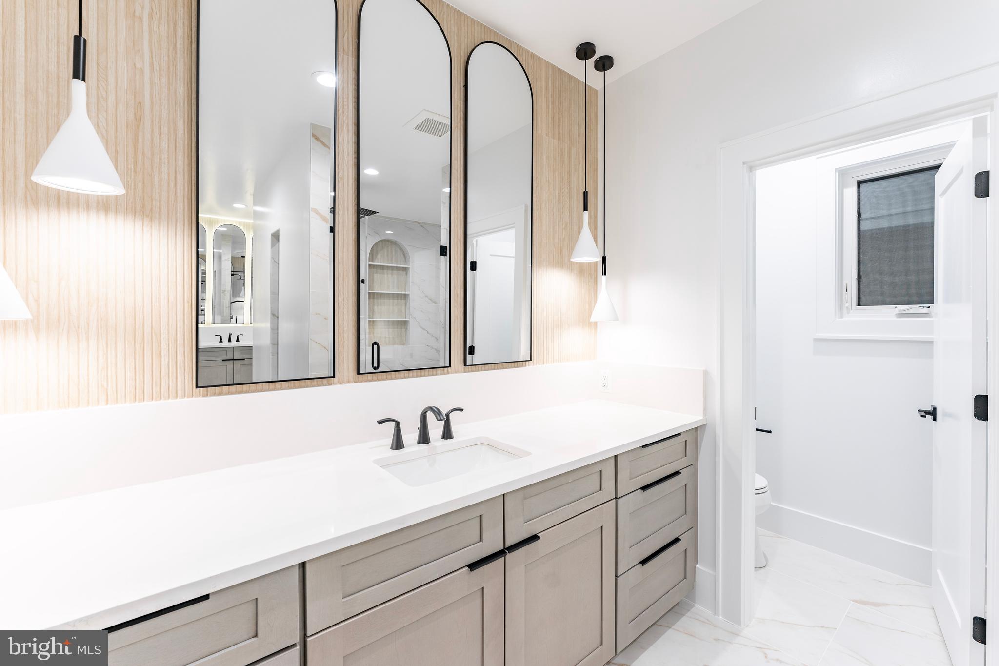 WESTWOOD MANOR - Residential