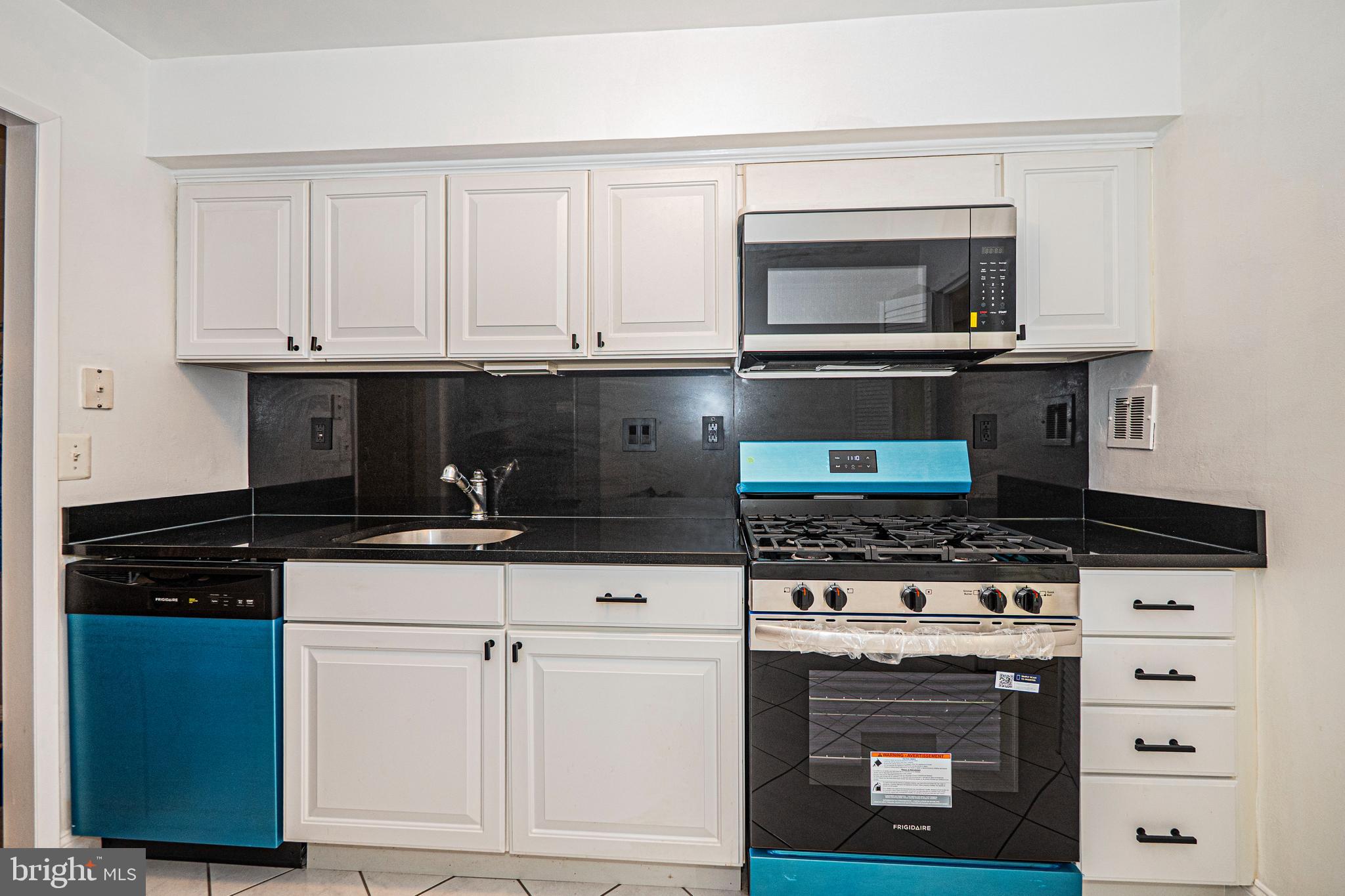 7539 SPRING LAKE DRIVE 7539-C