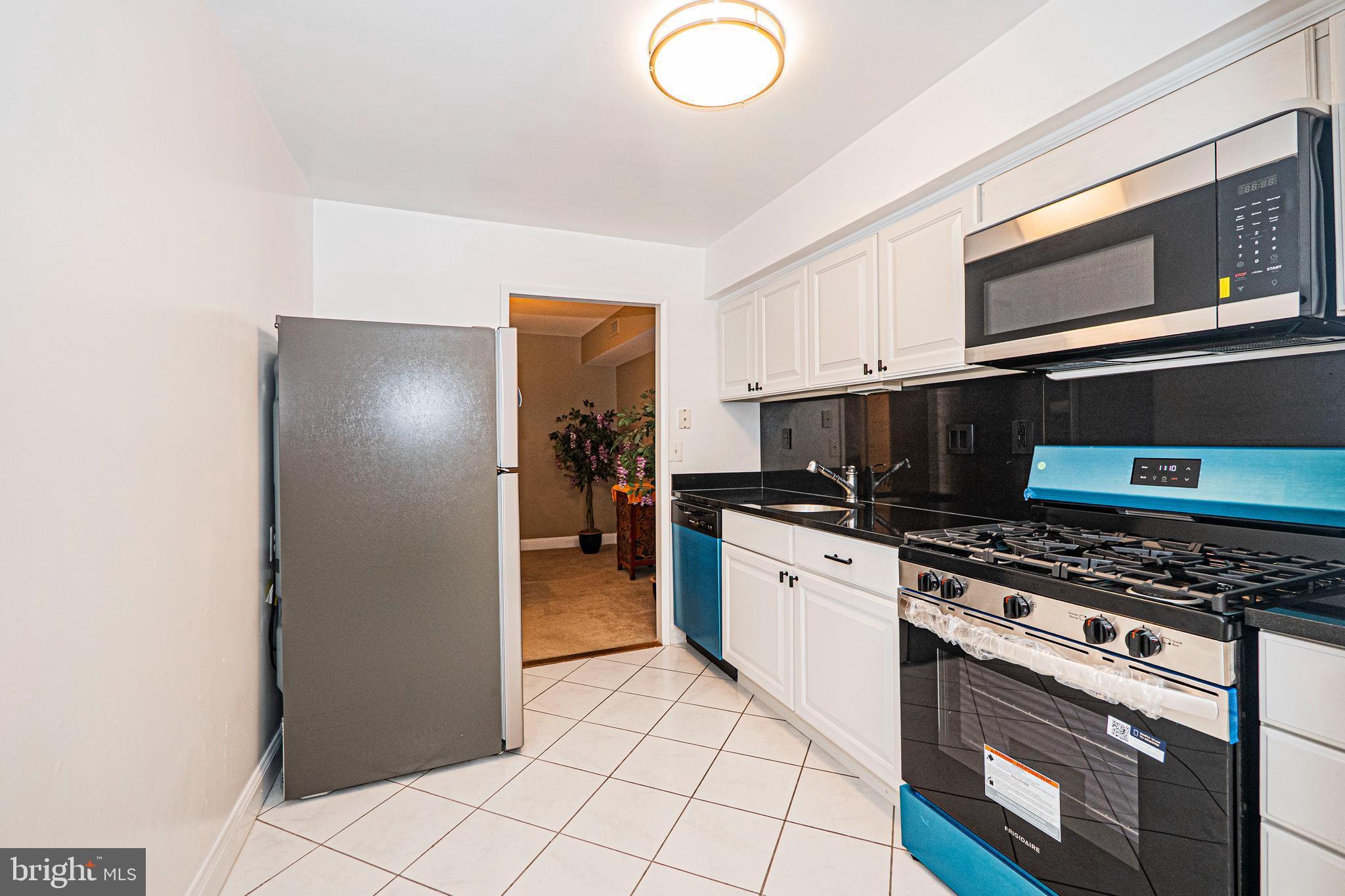 7539 SPRING LAKE DRIVE 7539-C