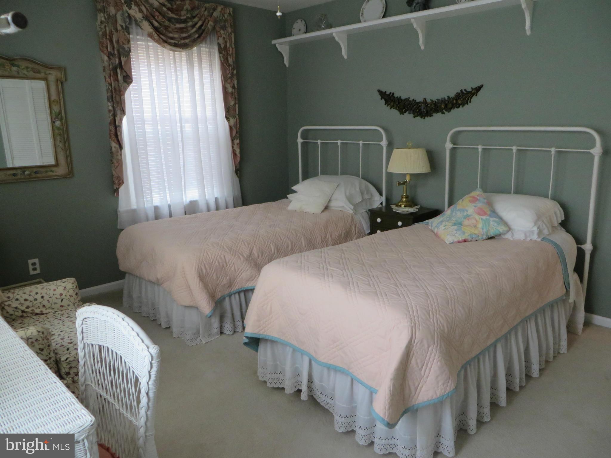 TOWN CREEK - Residential