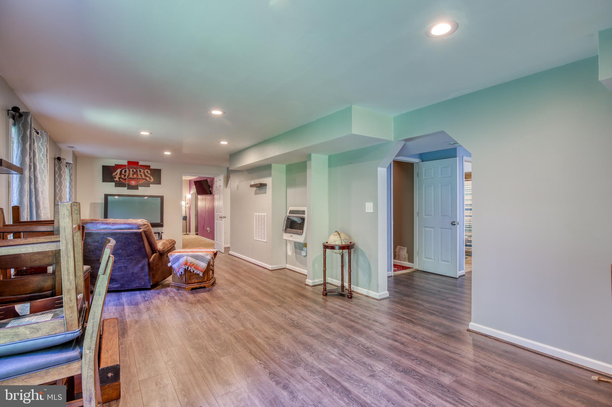 BLUE MOUNTAIN - Residential