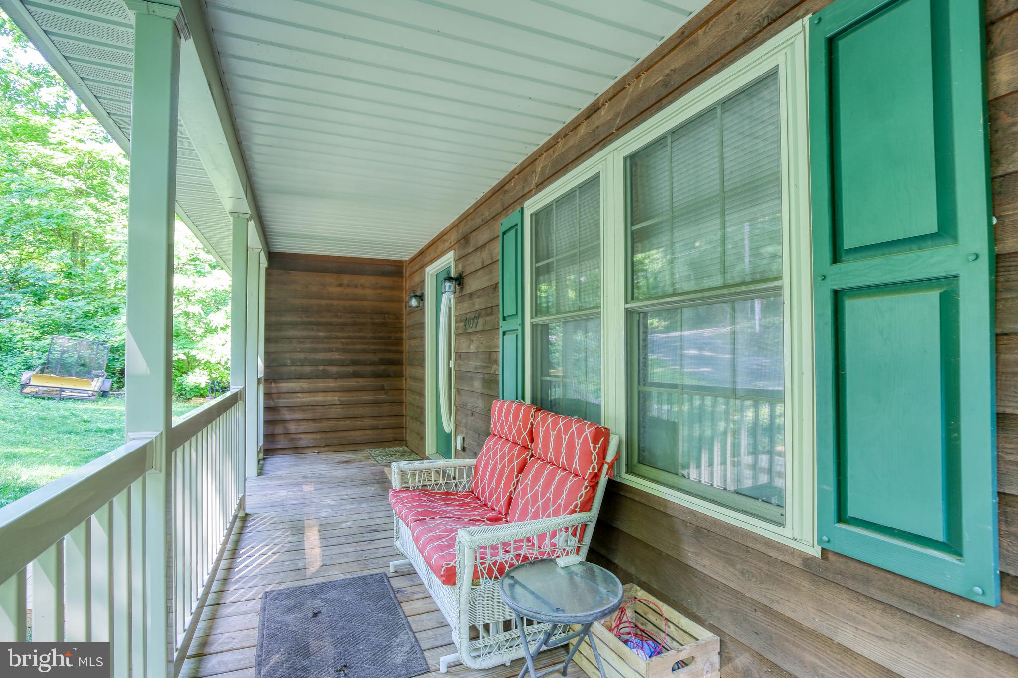 BLUE MOUNTAIN - Residential