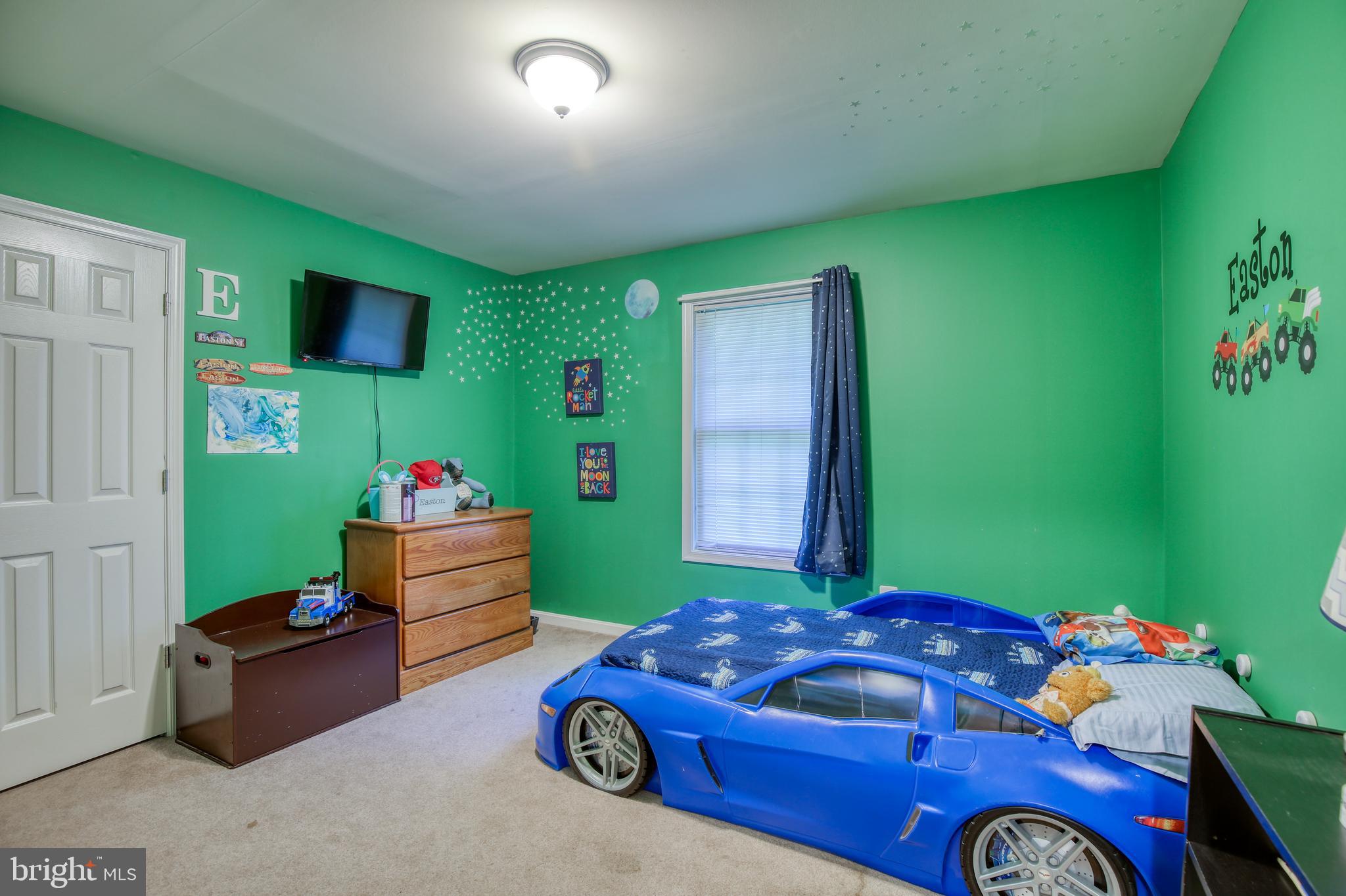 BLUE MOUNTAIN - Residential