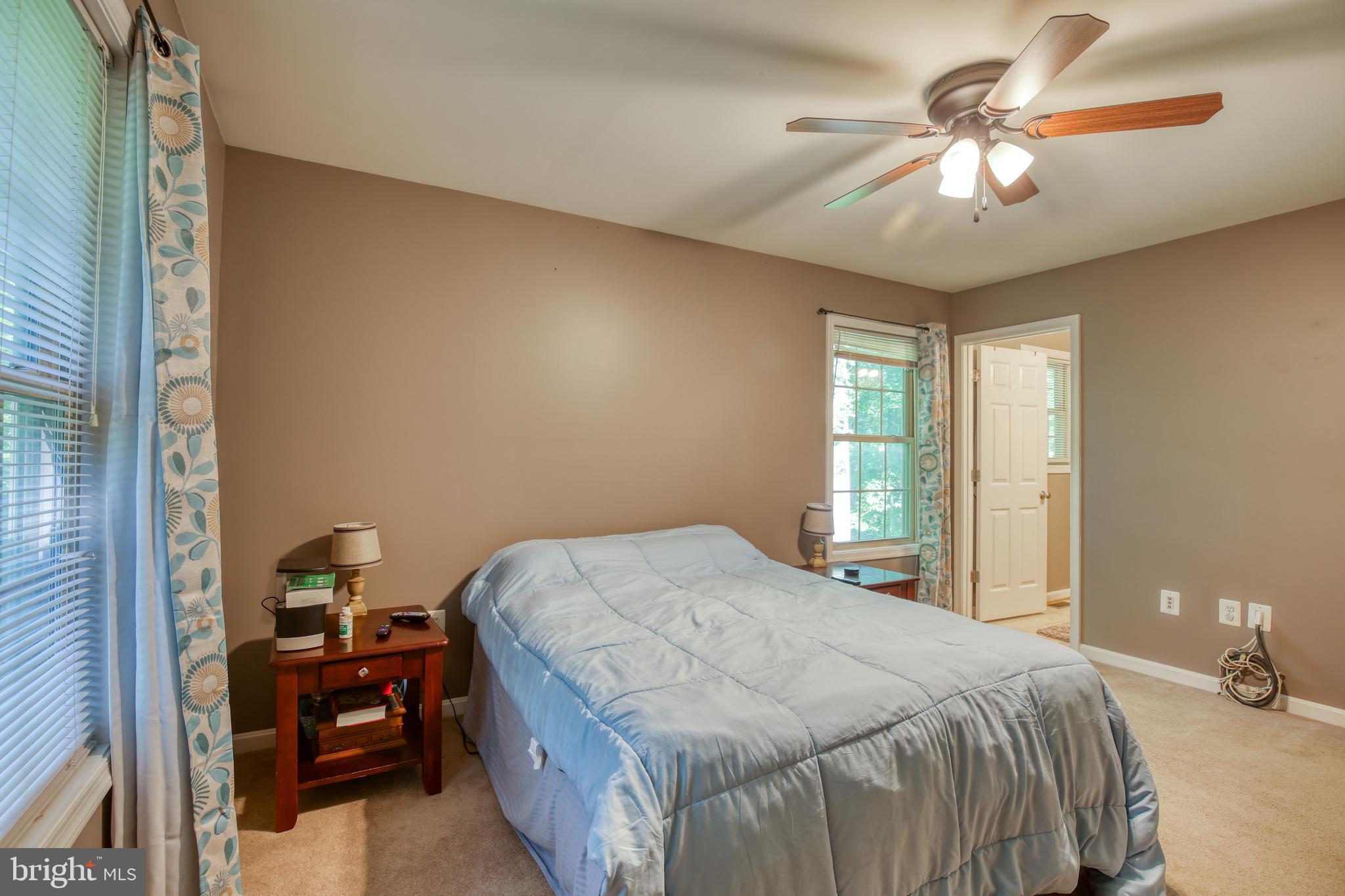 BLUE MOUNTAIN - Residential