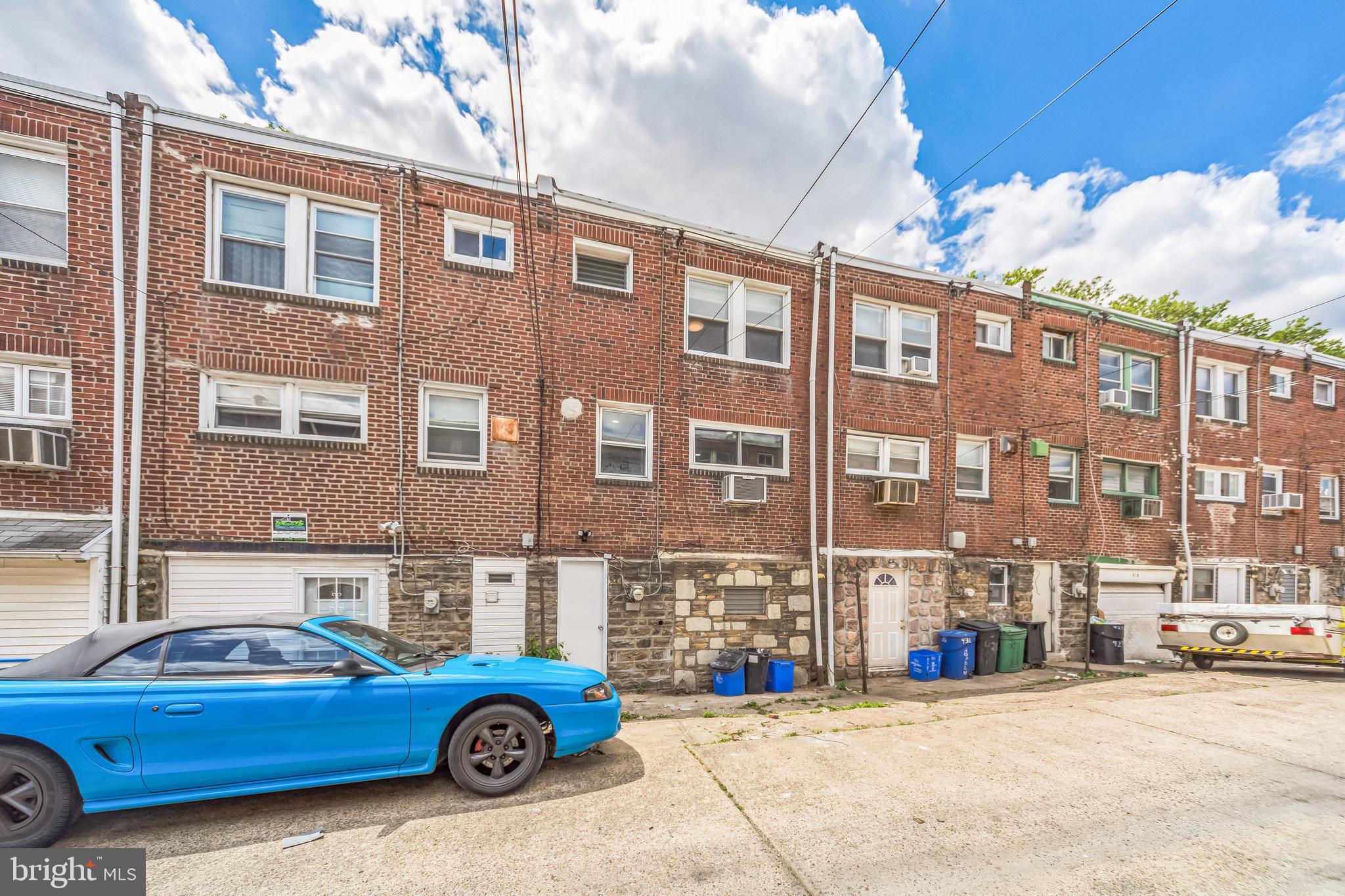 OXFORD CIRCLE - Residential