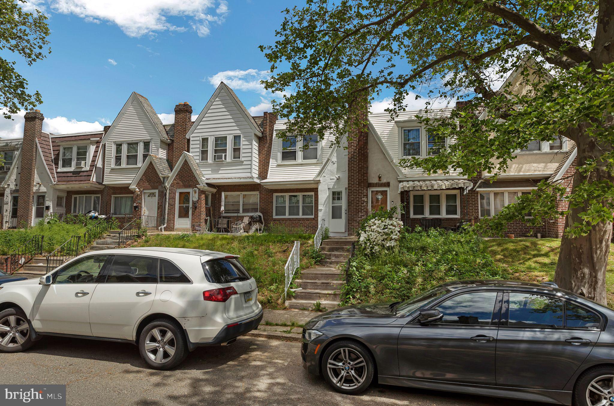 OXFORD CIRCLE - Residential