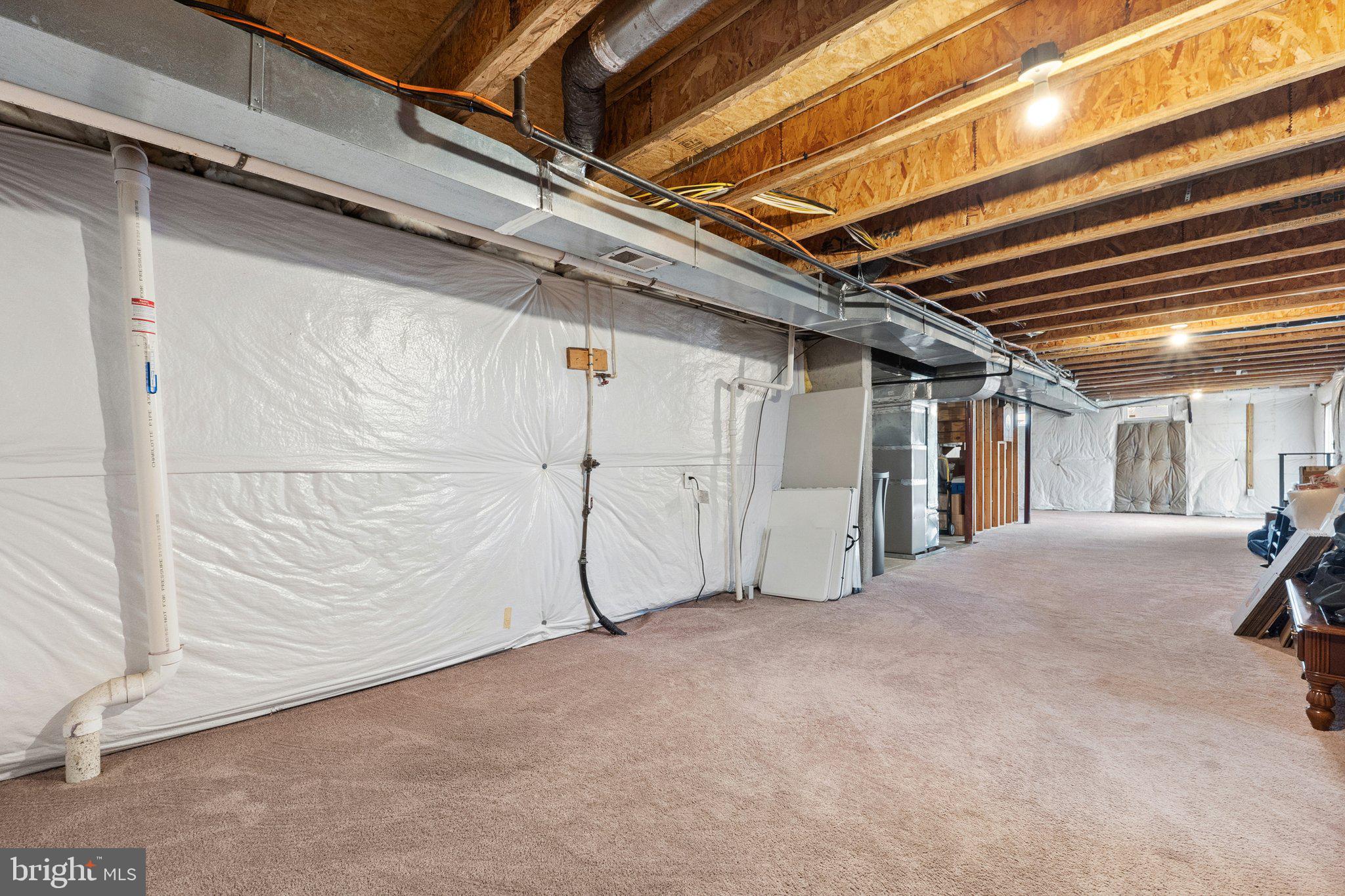 LOCUST HILL - Residential