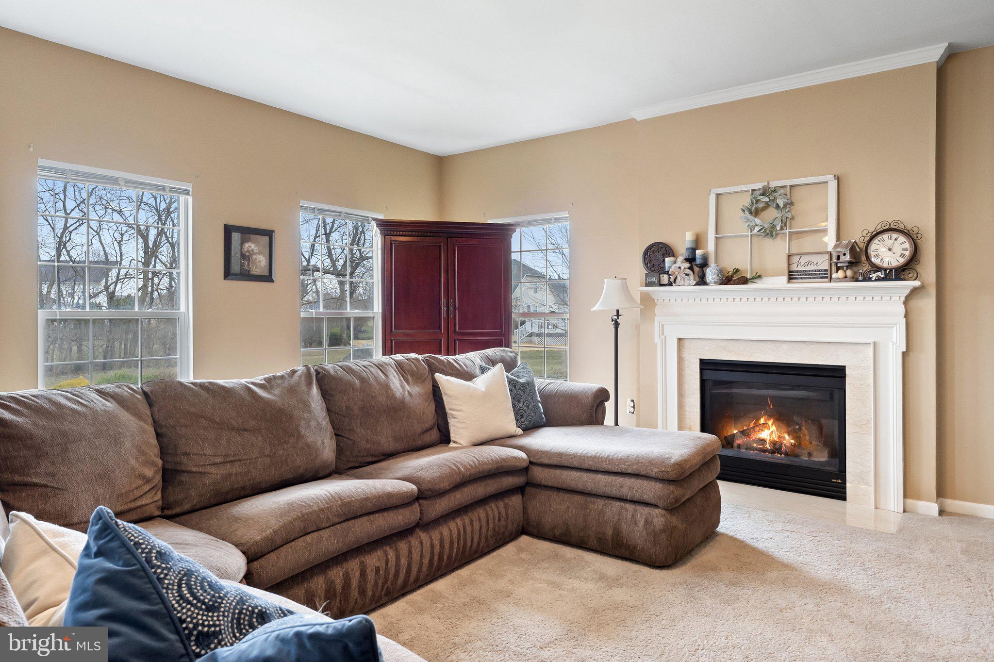 LOCUST HILL - Residential