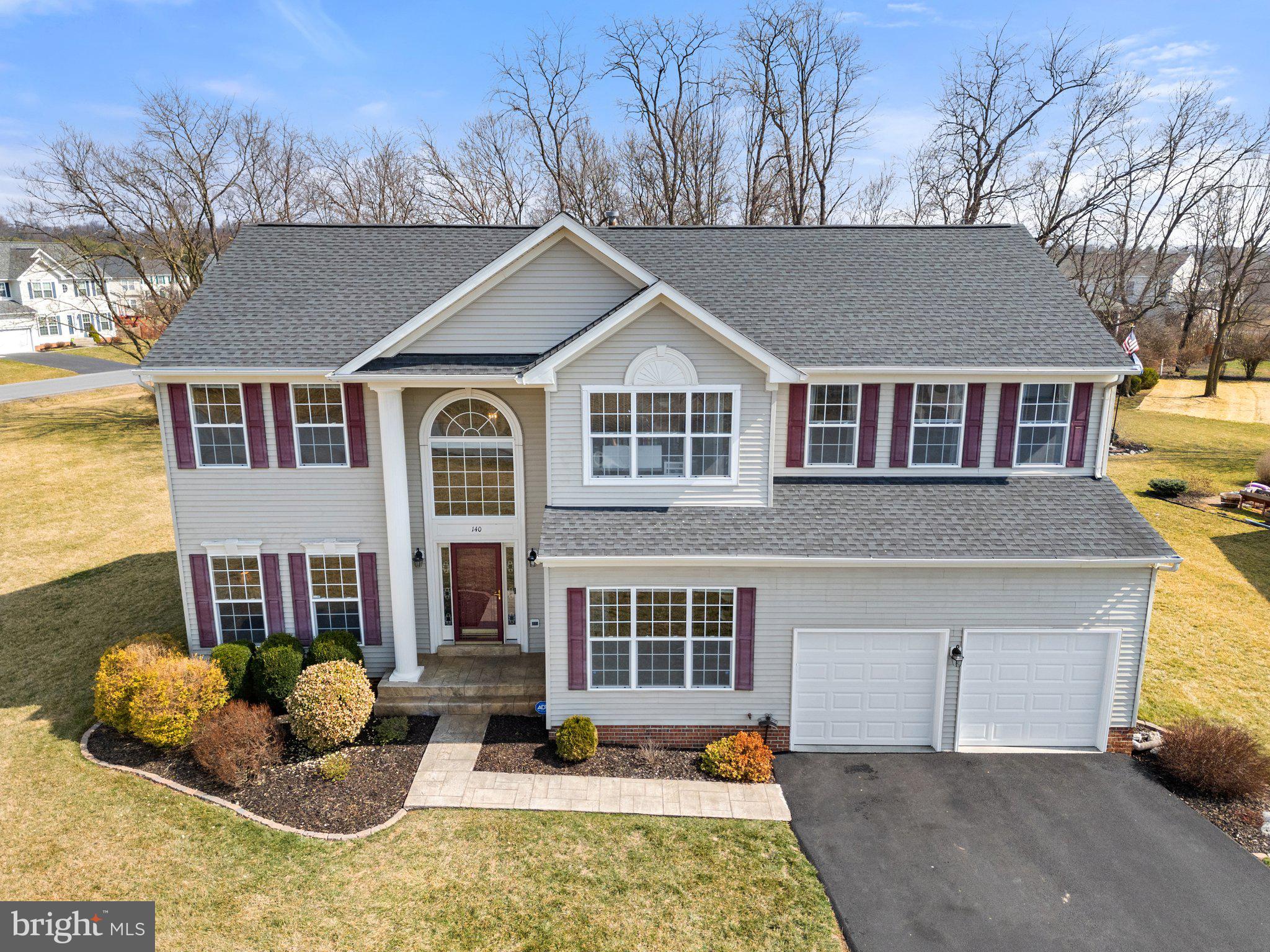 LOCUST HILL - Residential