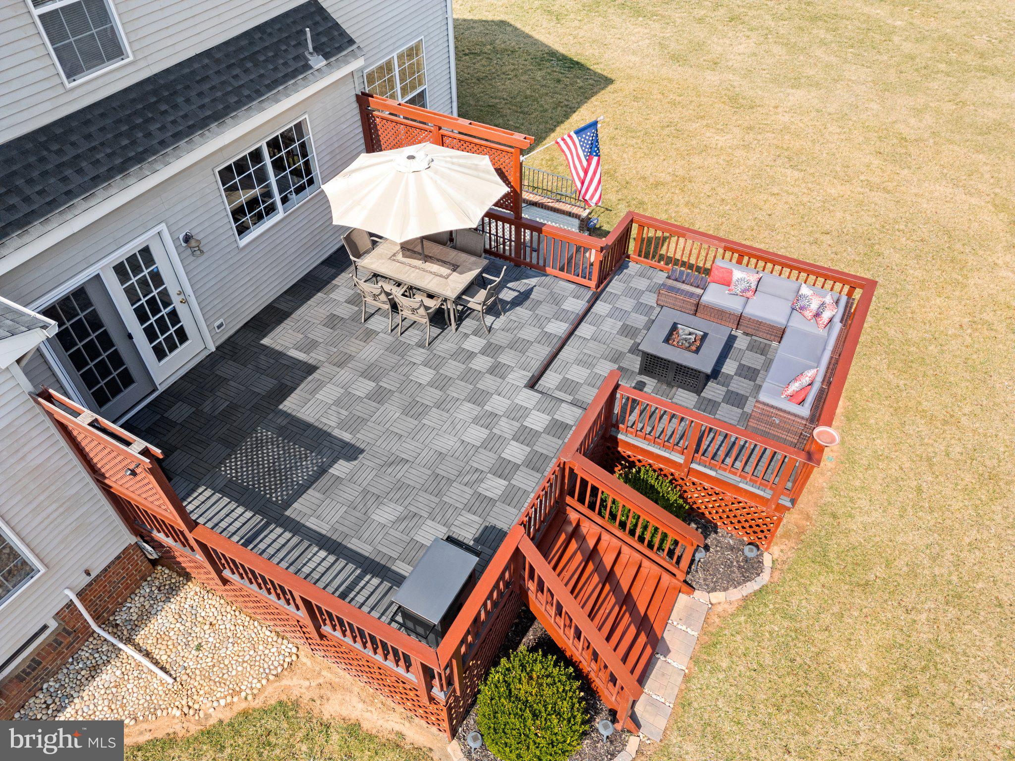 LOCUST HILL - Residential