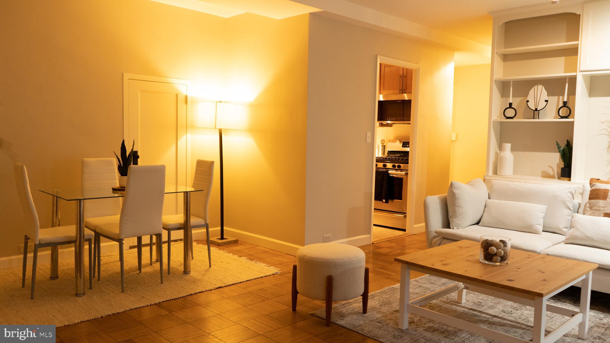 PARK FAIRFAX - Residential