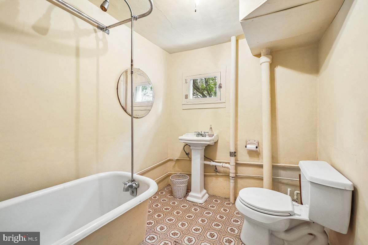 TAKOMA PARK - Residential