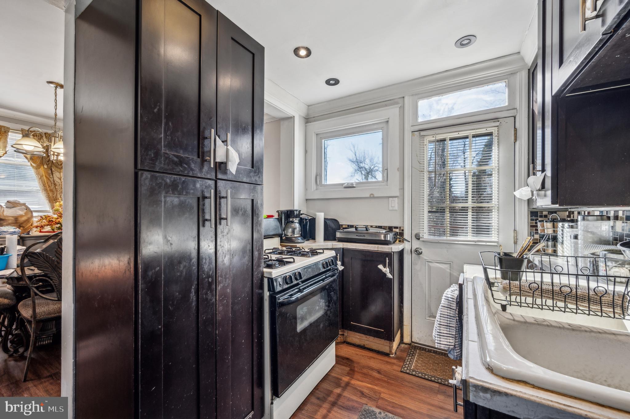 YEADON - Residential