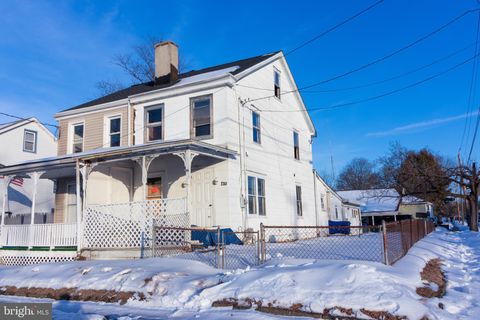 Townhouse For Sale - 520 Broad Street<br/> FLORENCE, NJ 08518