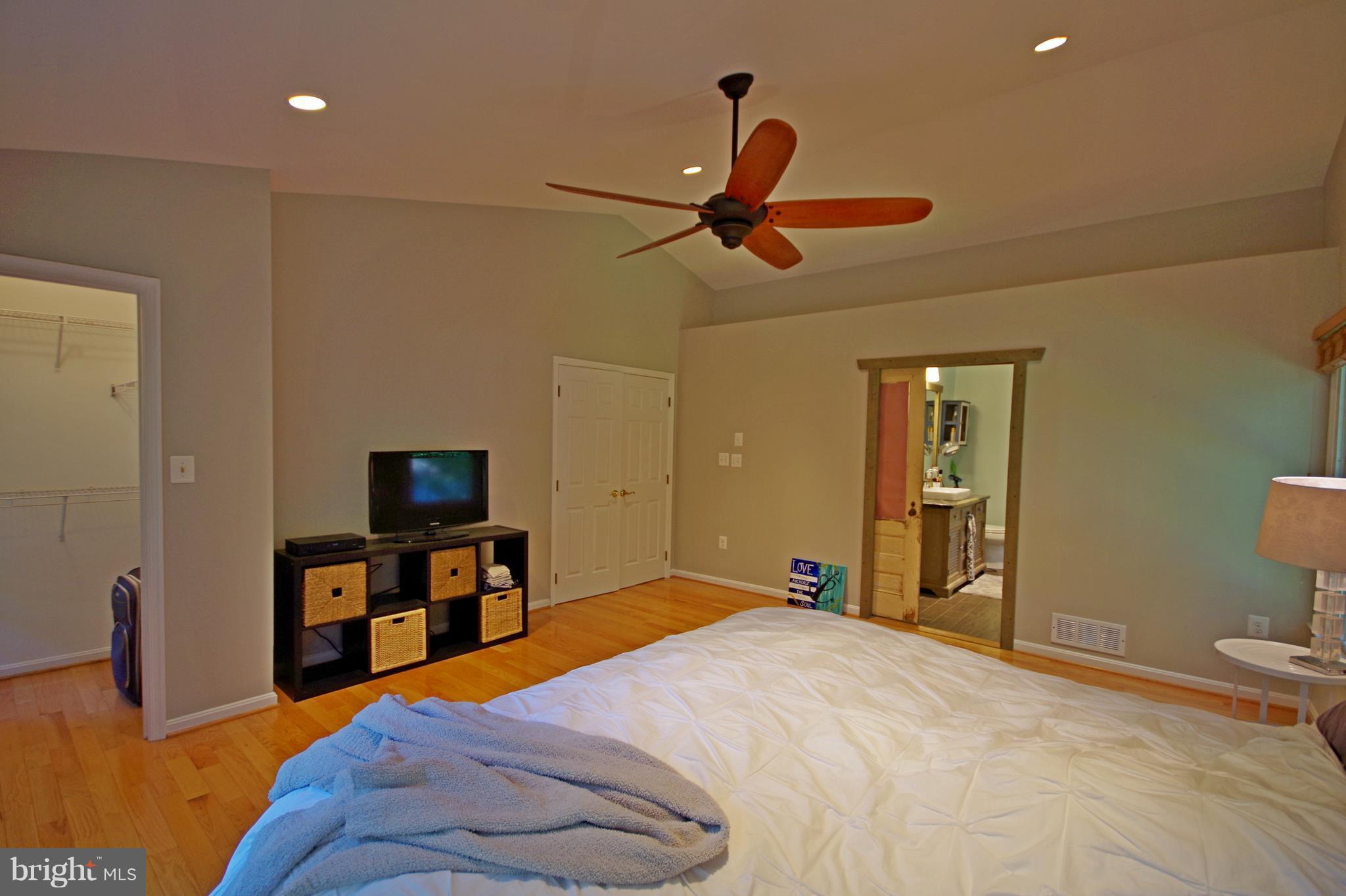 SEVERNA PARK - Residential Lease