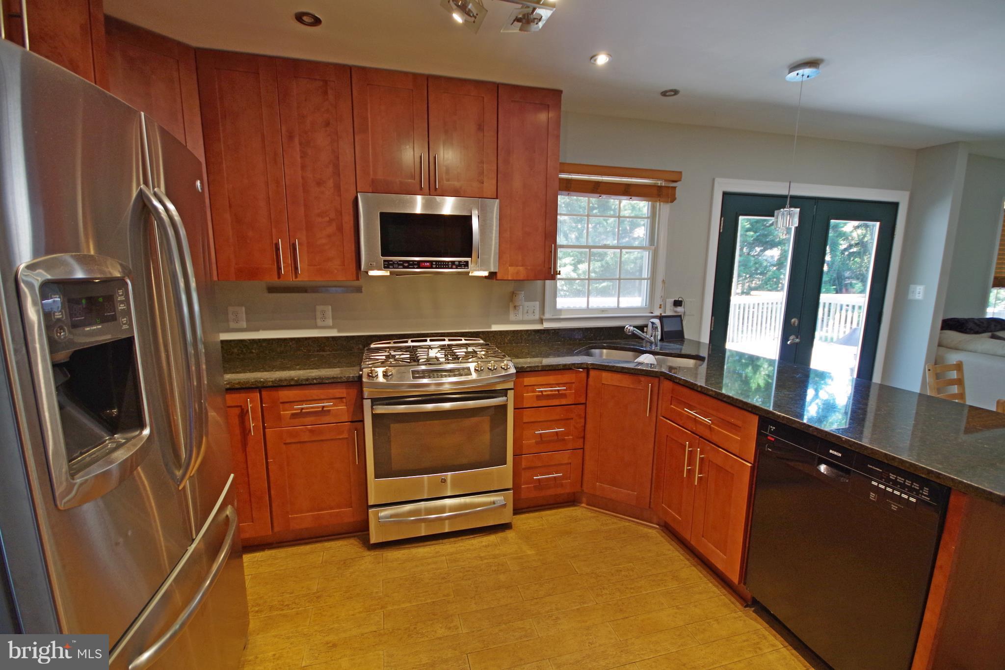 SEVERNA PARK - Residential Lease