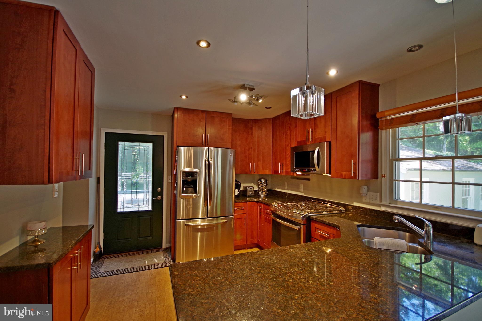 SEVERNA PARK - Residential Lease