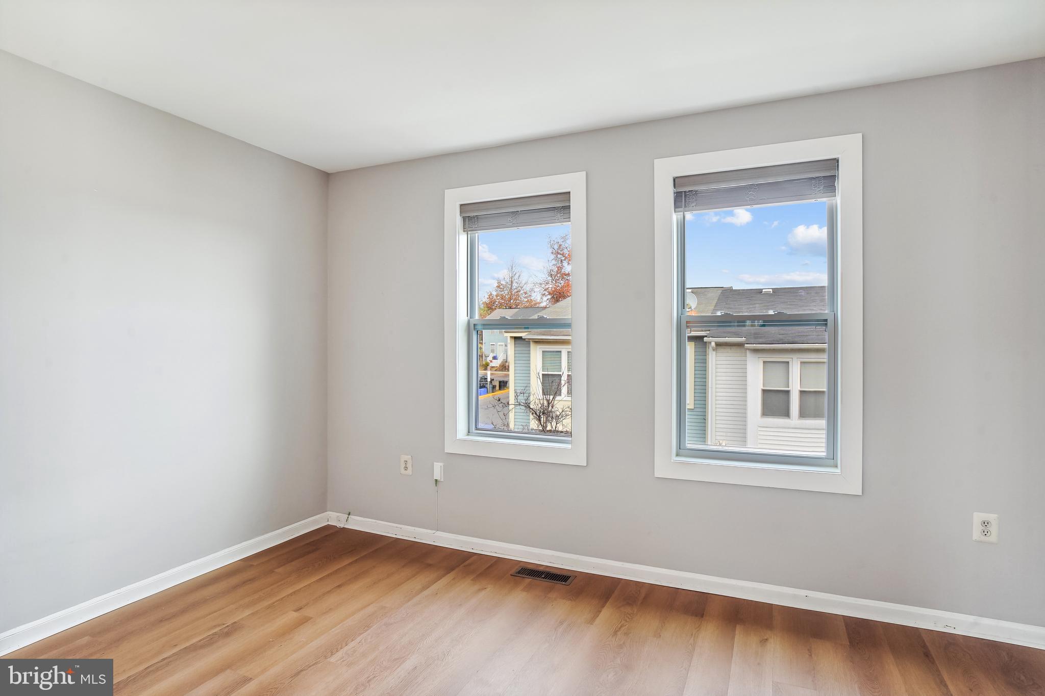 FAIRLAND - Residential Lease