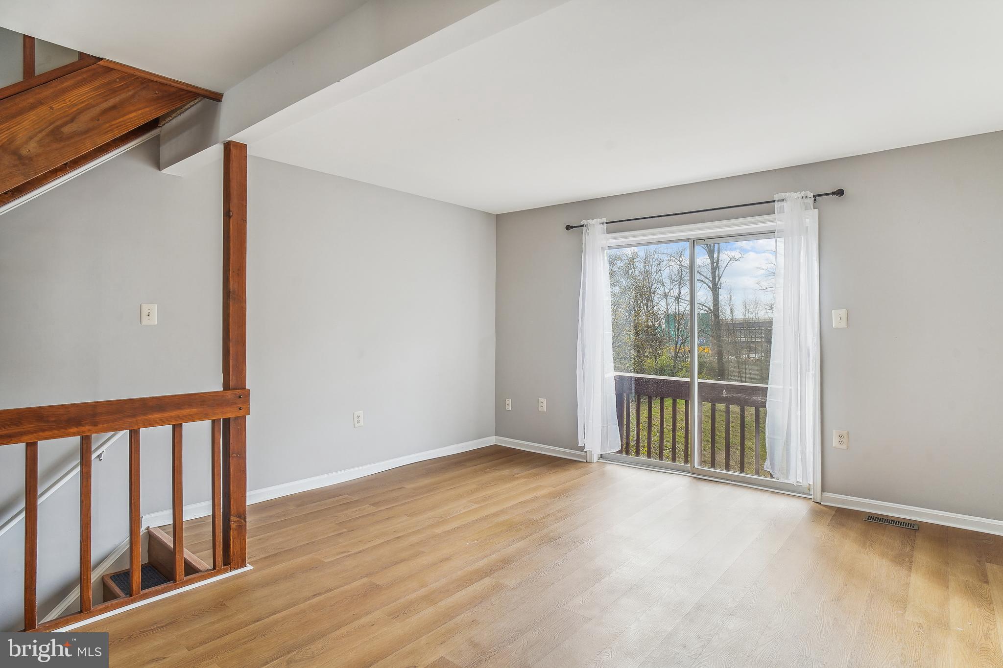 FAIRLAND - Residential Lease